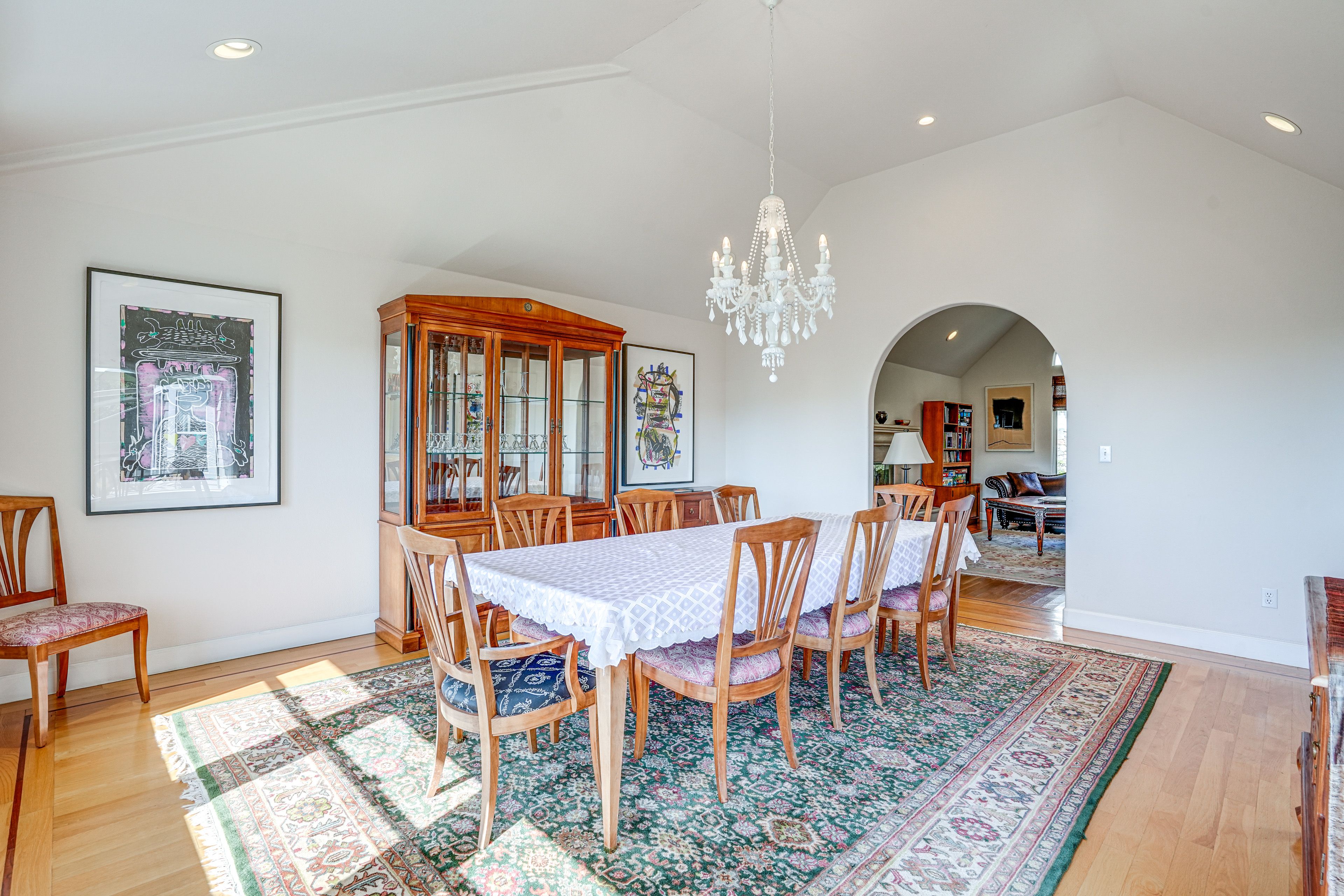 Dining Area | Main Level | Dishware/Flatware