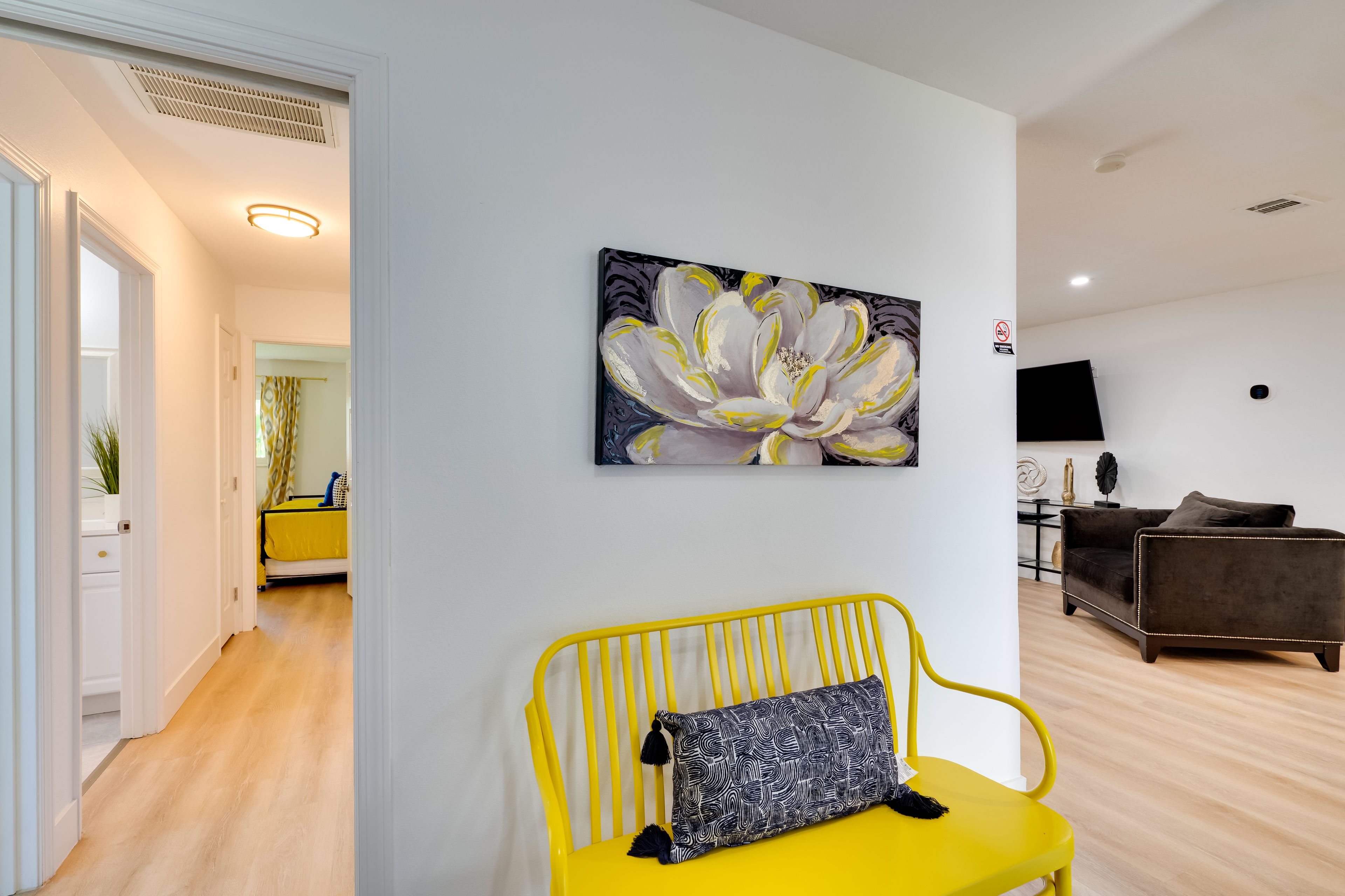 Entryway Sitting Area