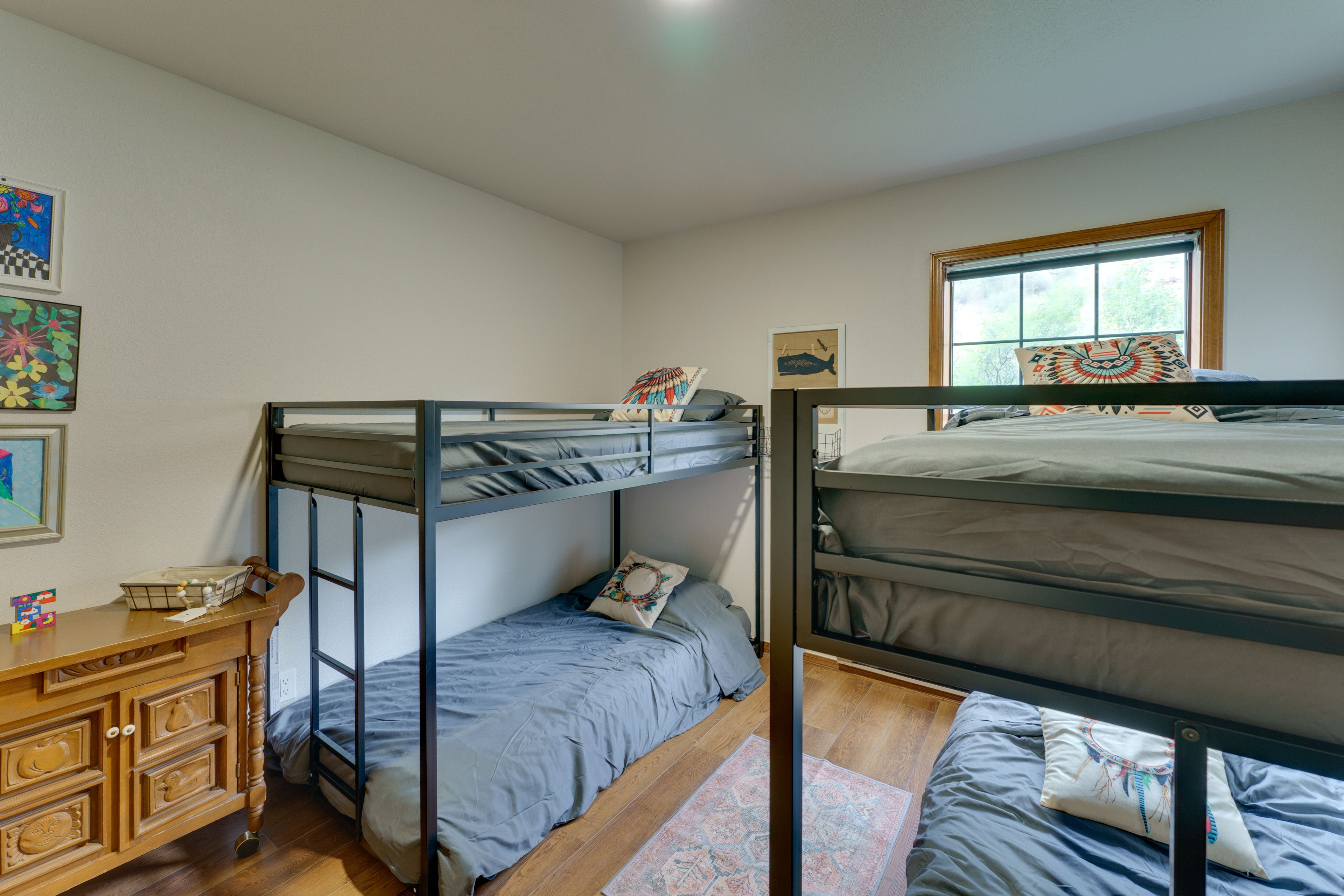 Bedroom 2 | 2 Twin Bunk Beds | Main Level