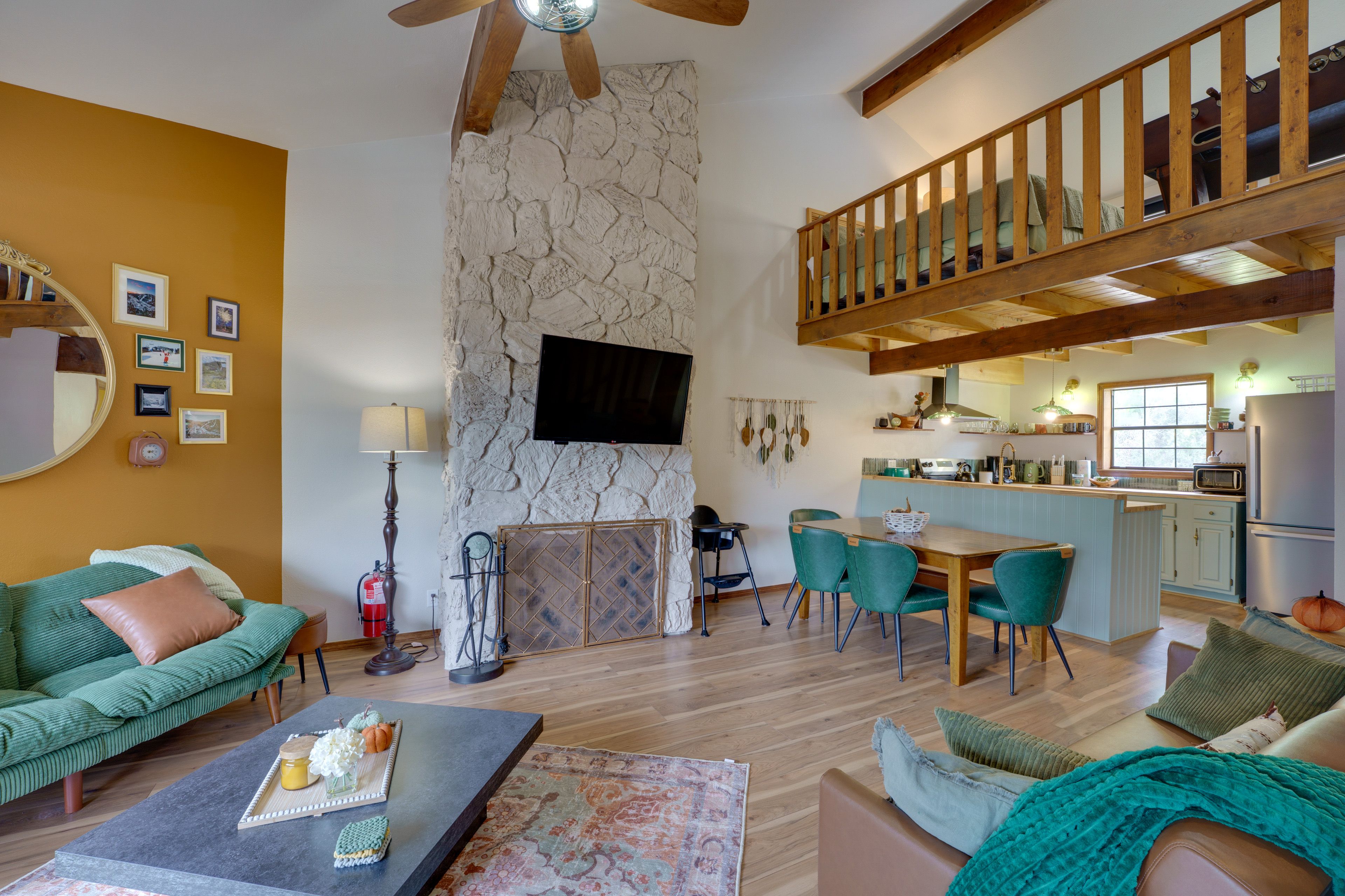 Red River Vacation Rental | 3BR | 2BA | Stairs Required | 1,700 Sq Ft