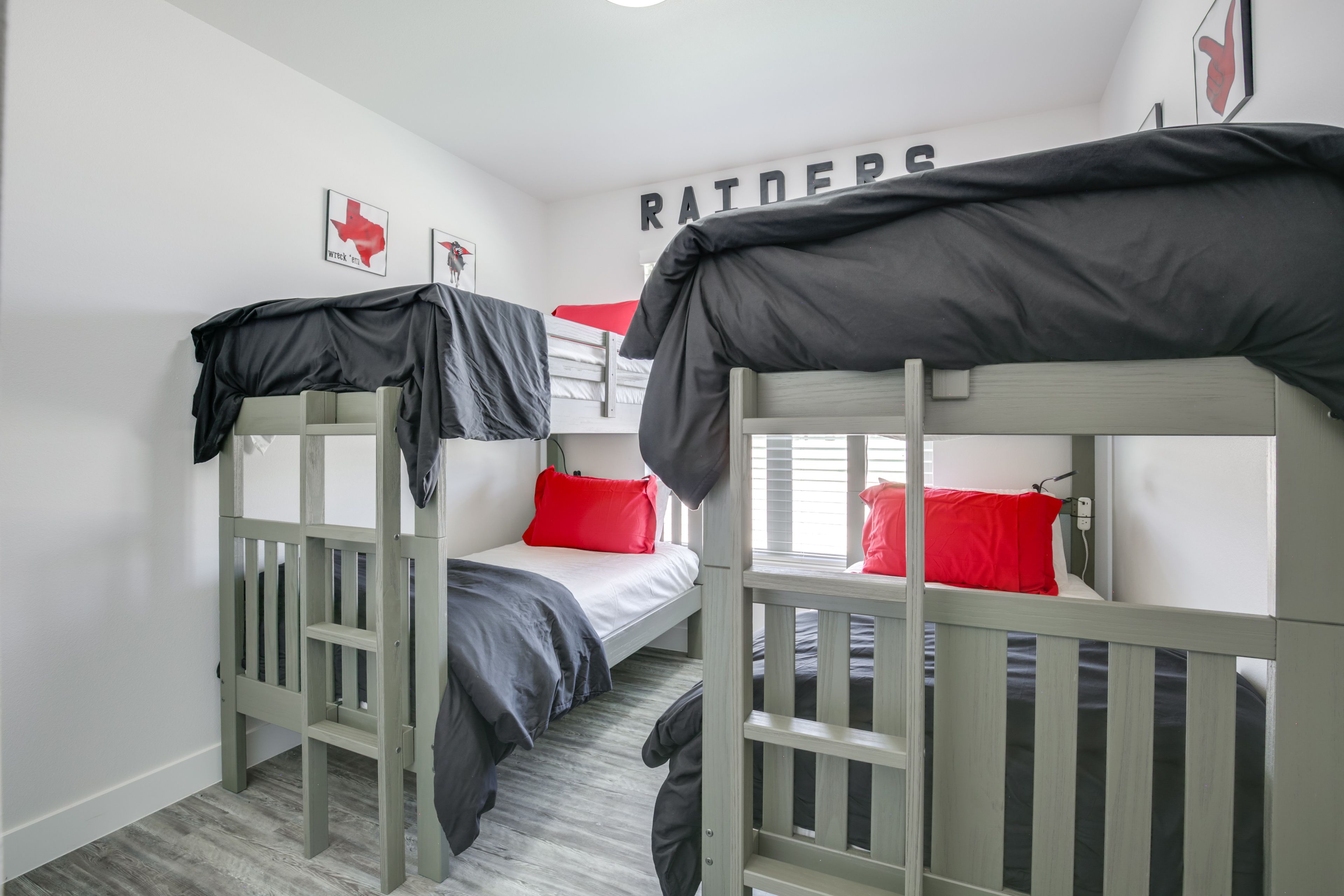 Bedroom 4 | 2 Twin Bunk Beds