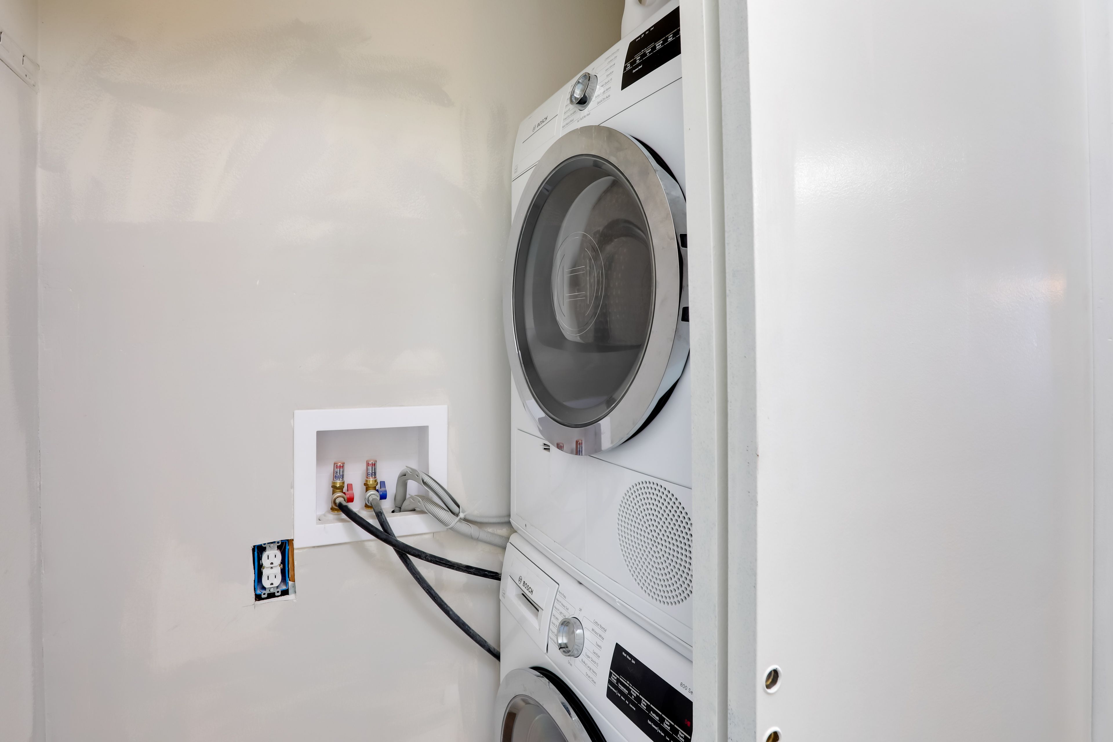 Laundry Room | Washer & Dryer | Main Level