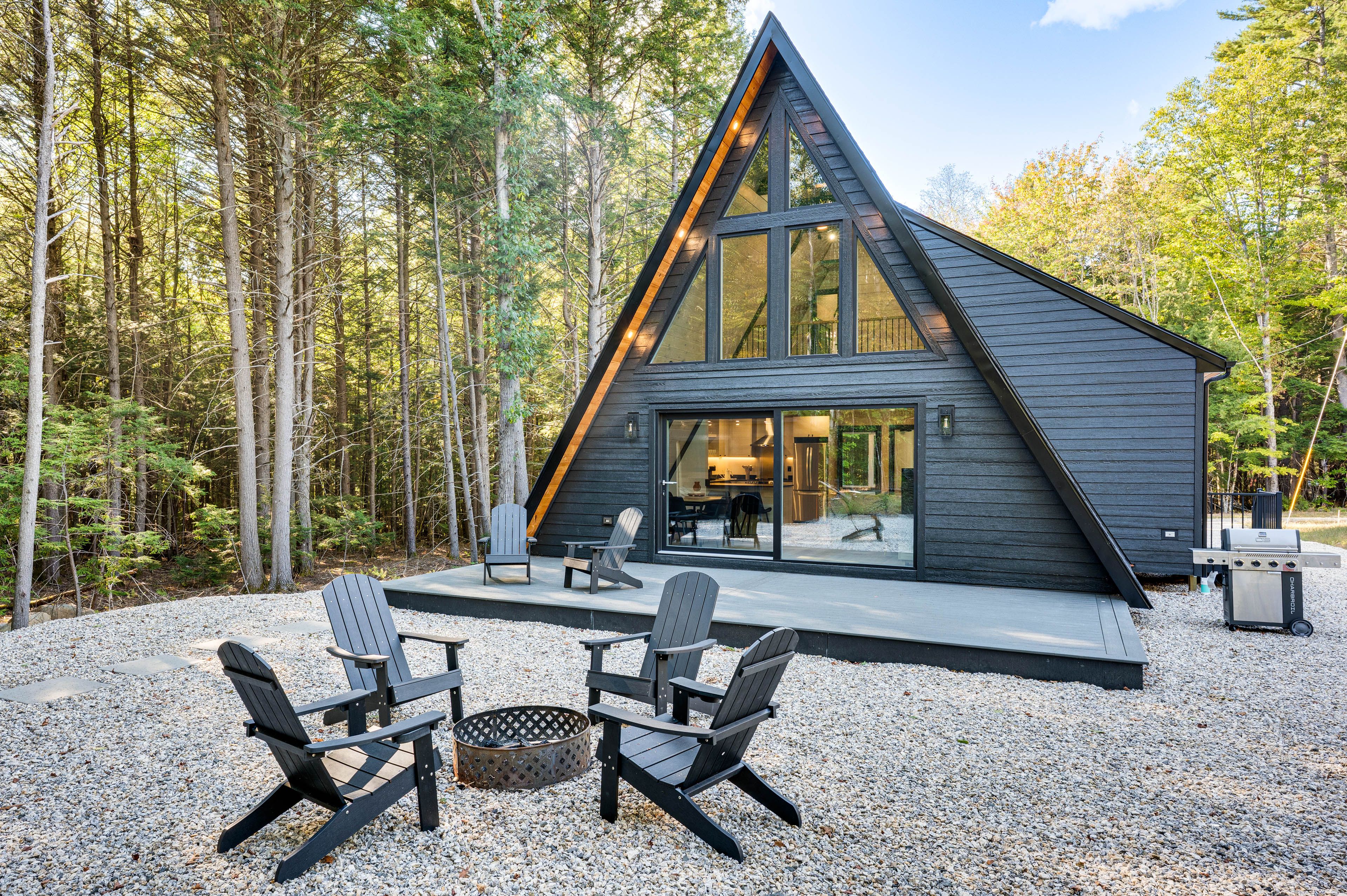 Danbury Vacation Rental | 3BR | 2BA | 1,500 Sq Ft | 4 Steps to Enter