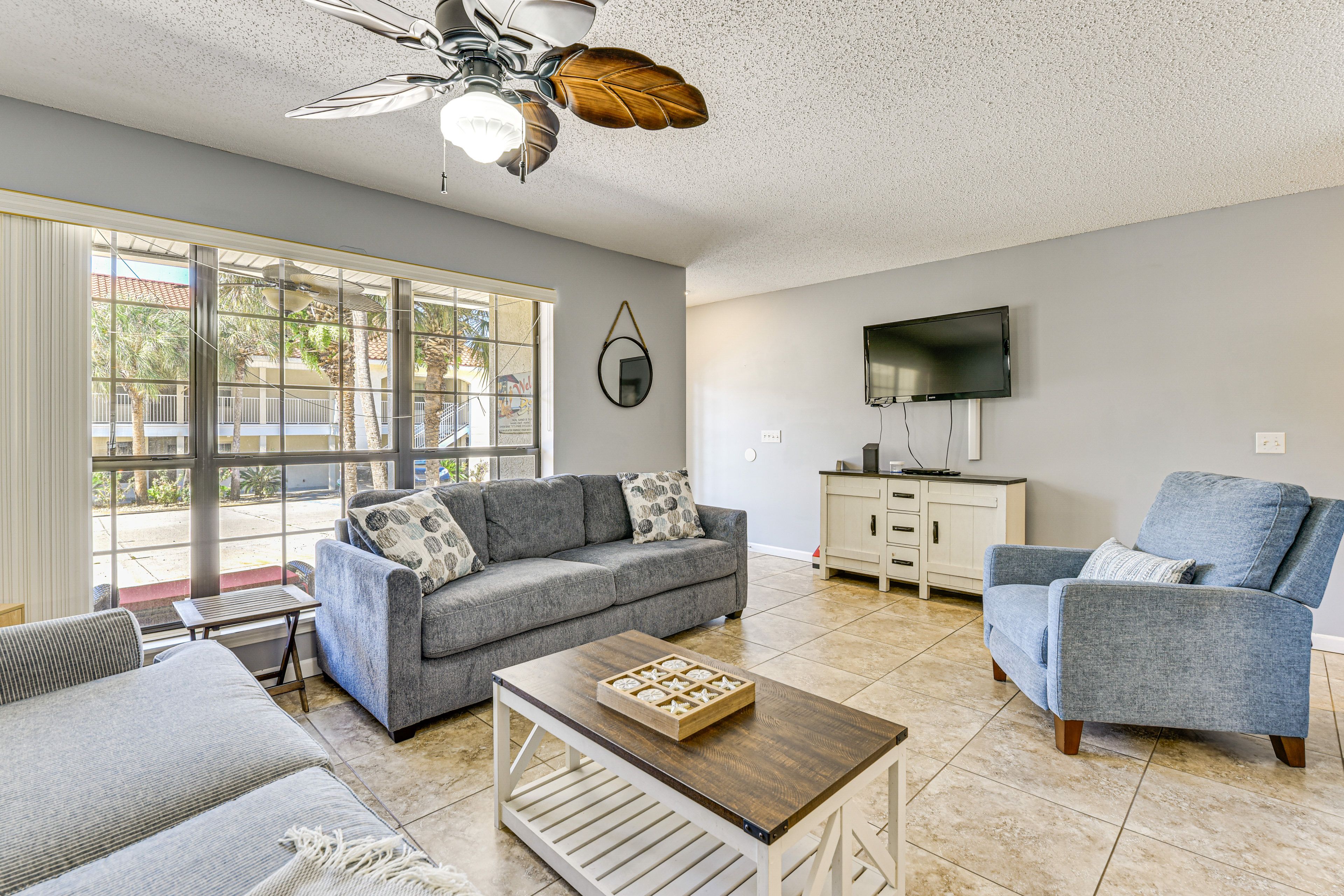 Living Room | Queen Sleeper Sofa | Smart TV
