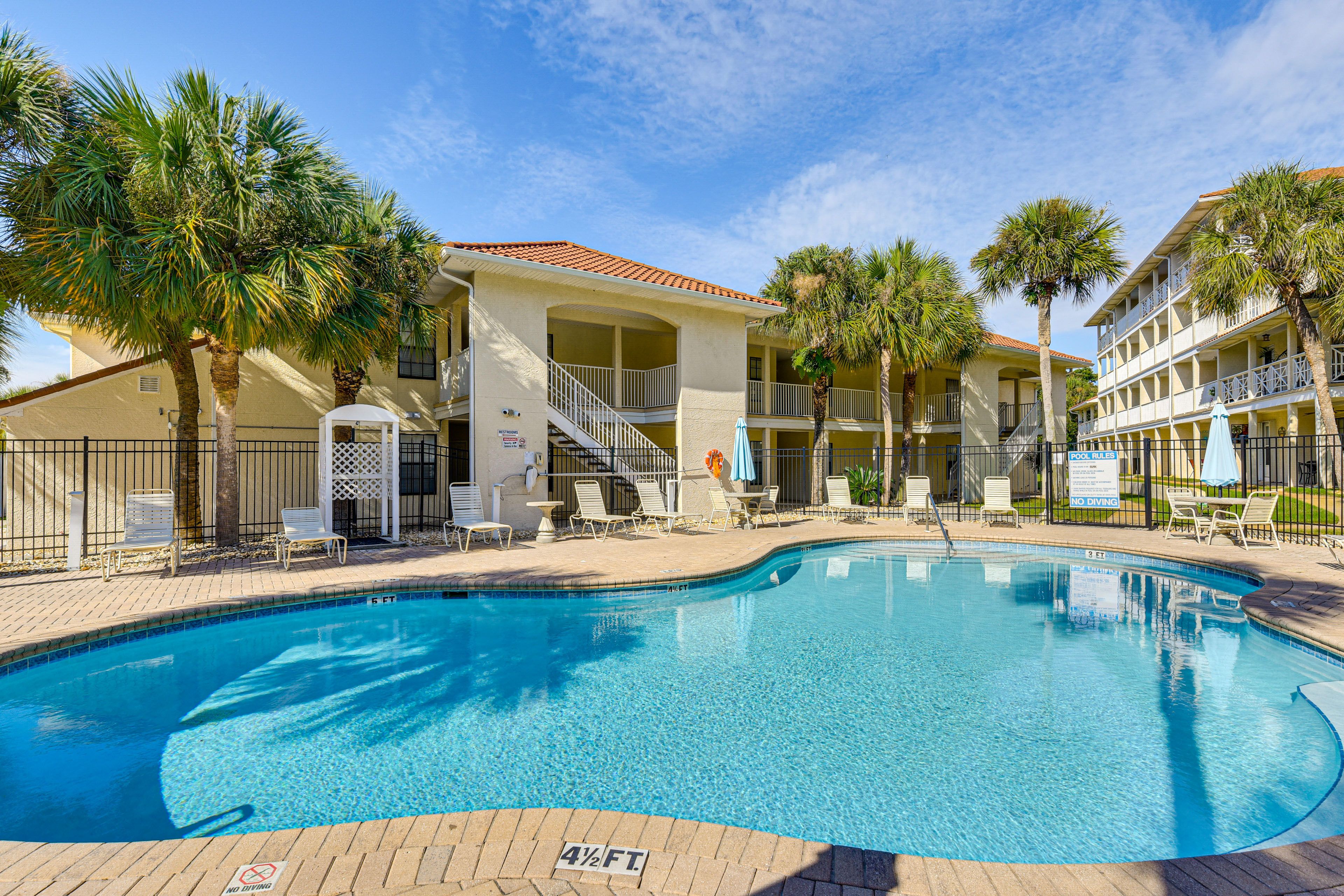 Panama City Beach Vacation Rental | 1BR | 1.5BA | Step-Free Access | 900 Sq Ft