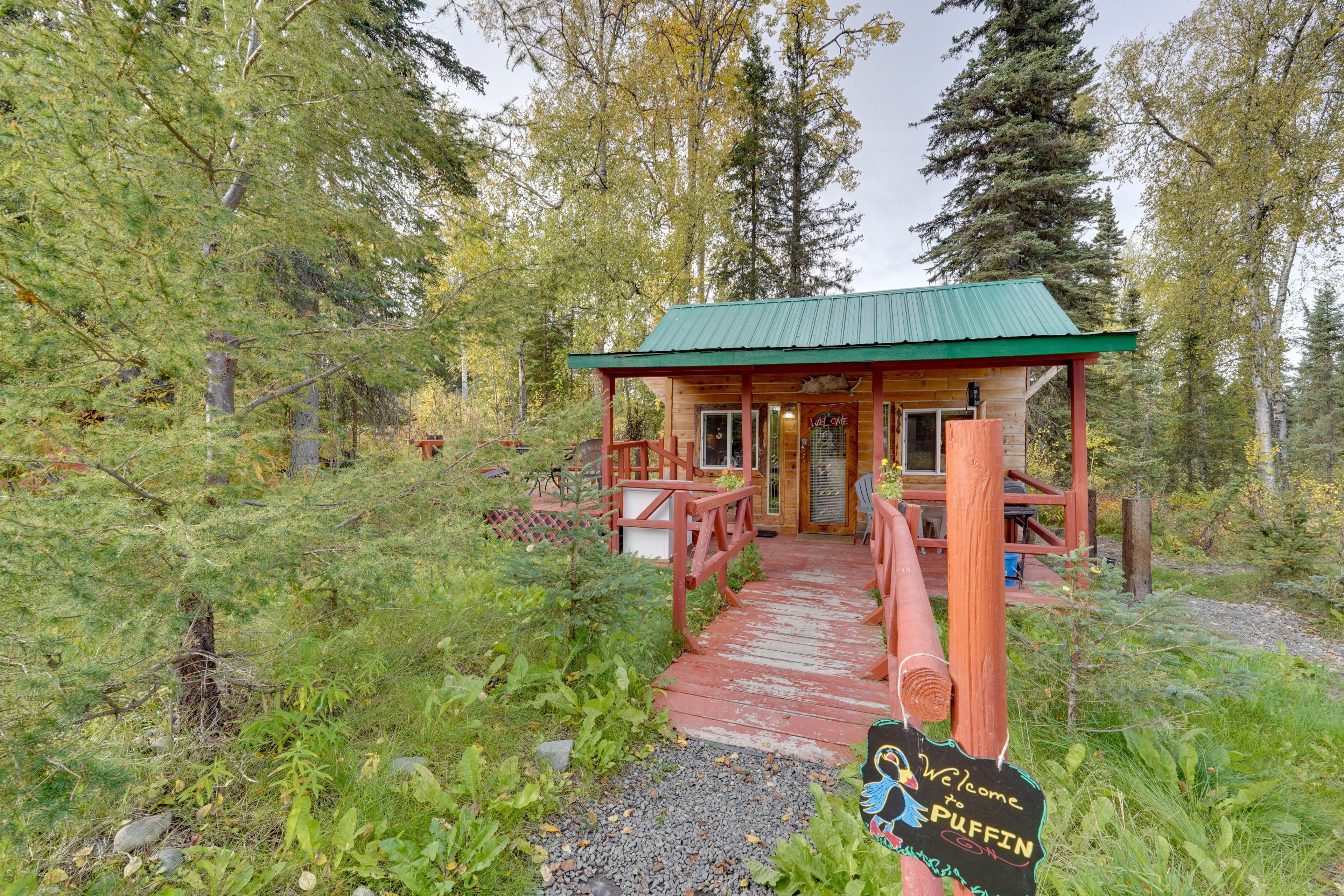 Cabin Exterior | Carport (1 Vehicle) | Driveway (1 Vehicle)