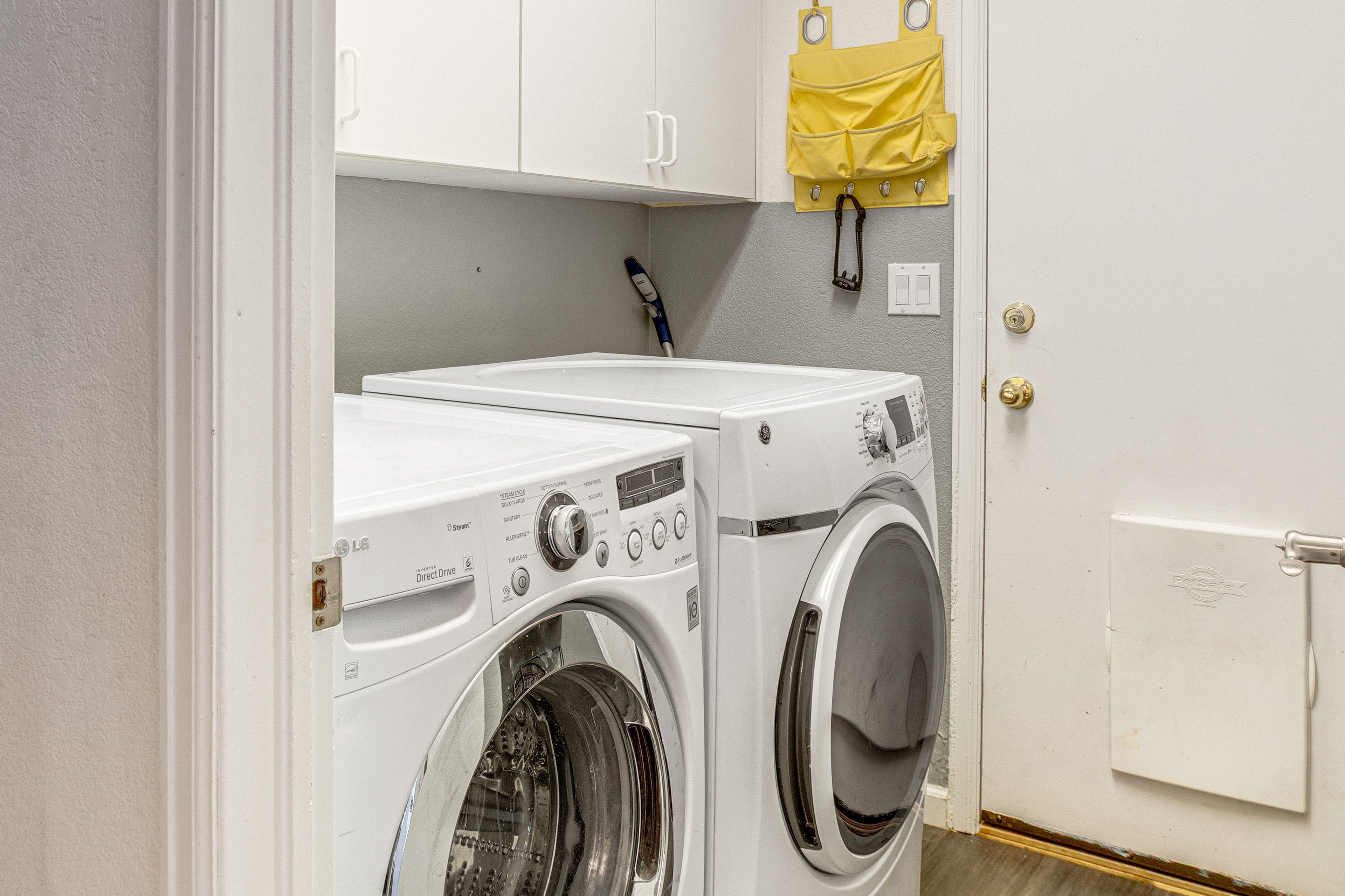 Laundry Room | 1st Floor | Washer/Dryer