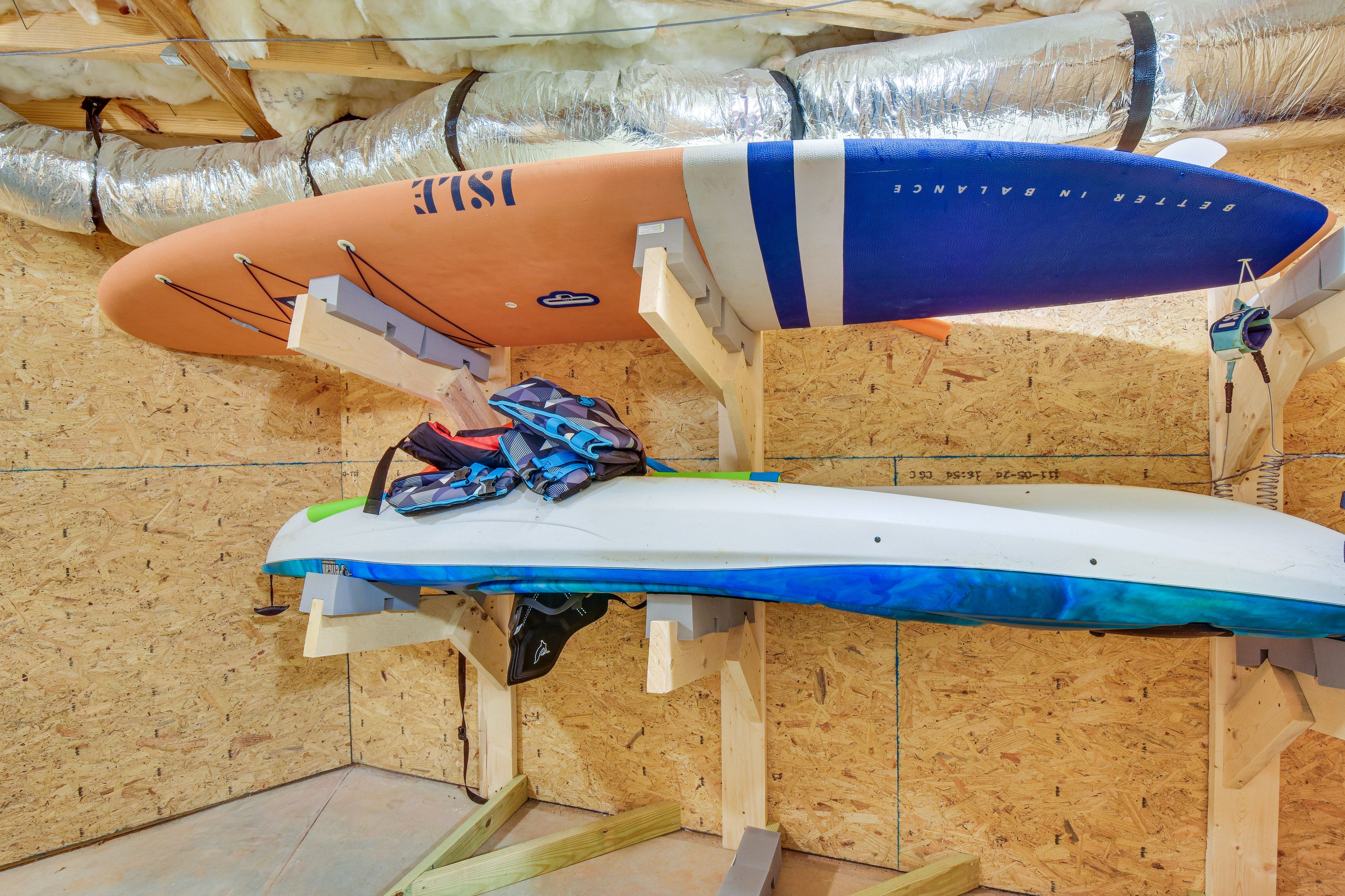 Storage Area | Basement | Kayak | Canoe | Paddleboard | Life Vests