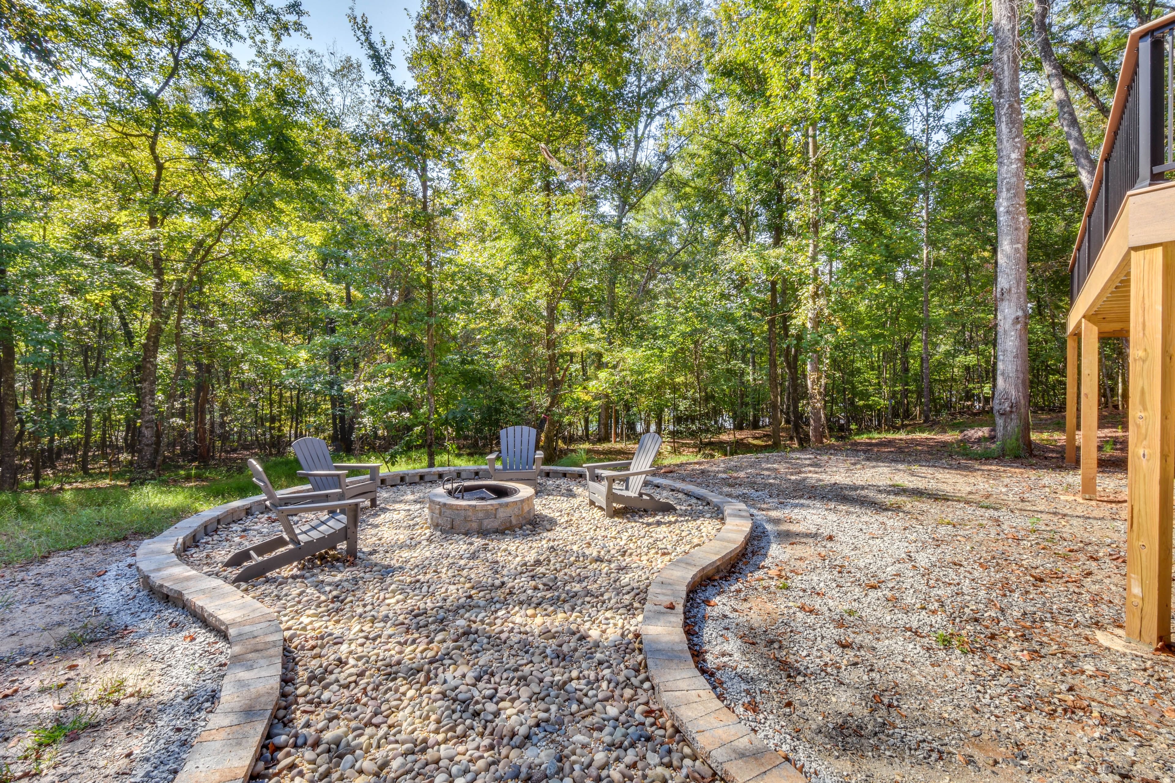 Wood-Burning Fire Pit w/ Cooking Grate | Adirondack Chairs