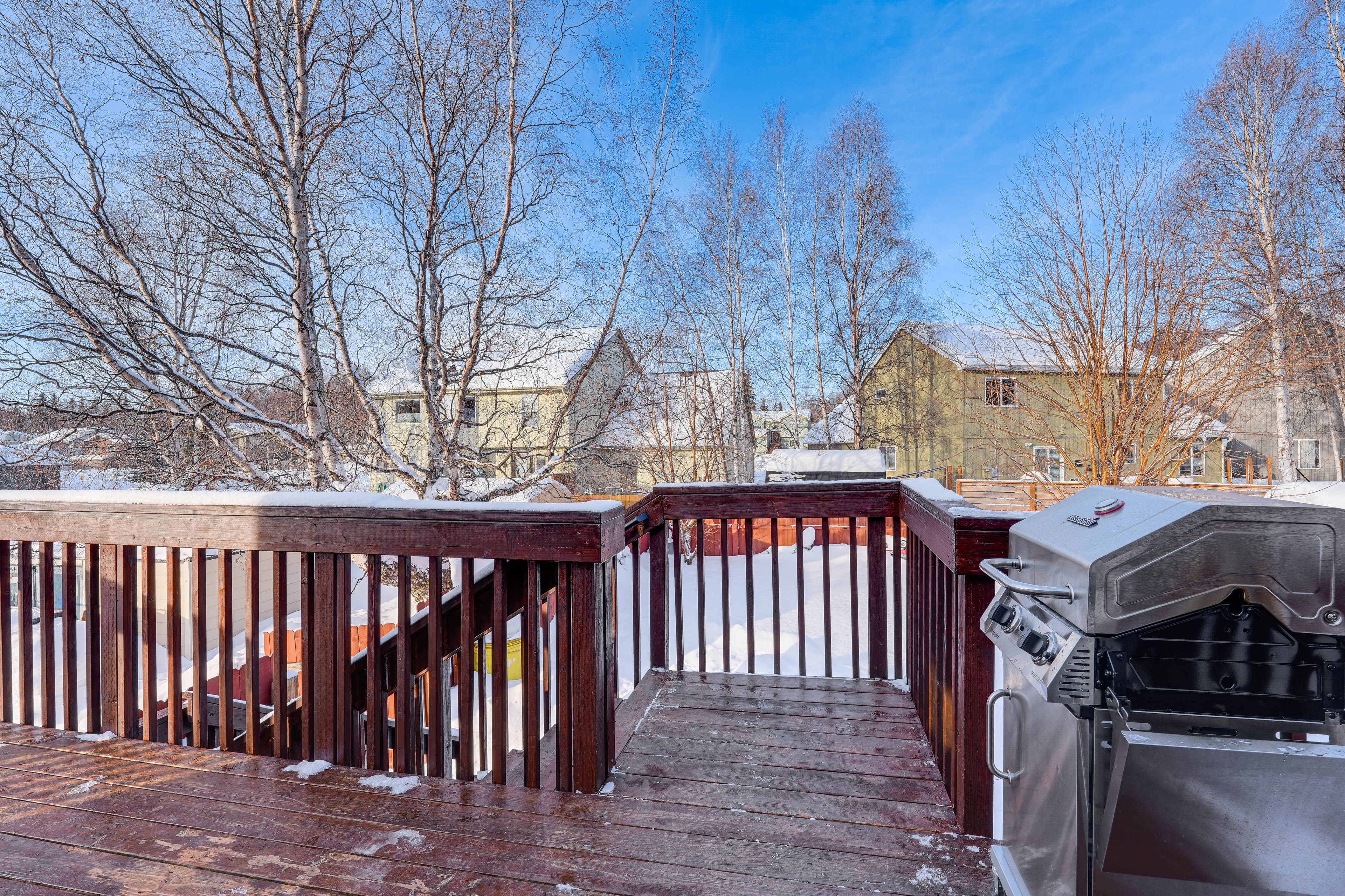 Private Deck | Gas Grill