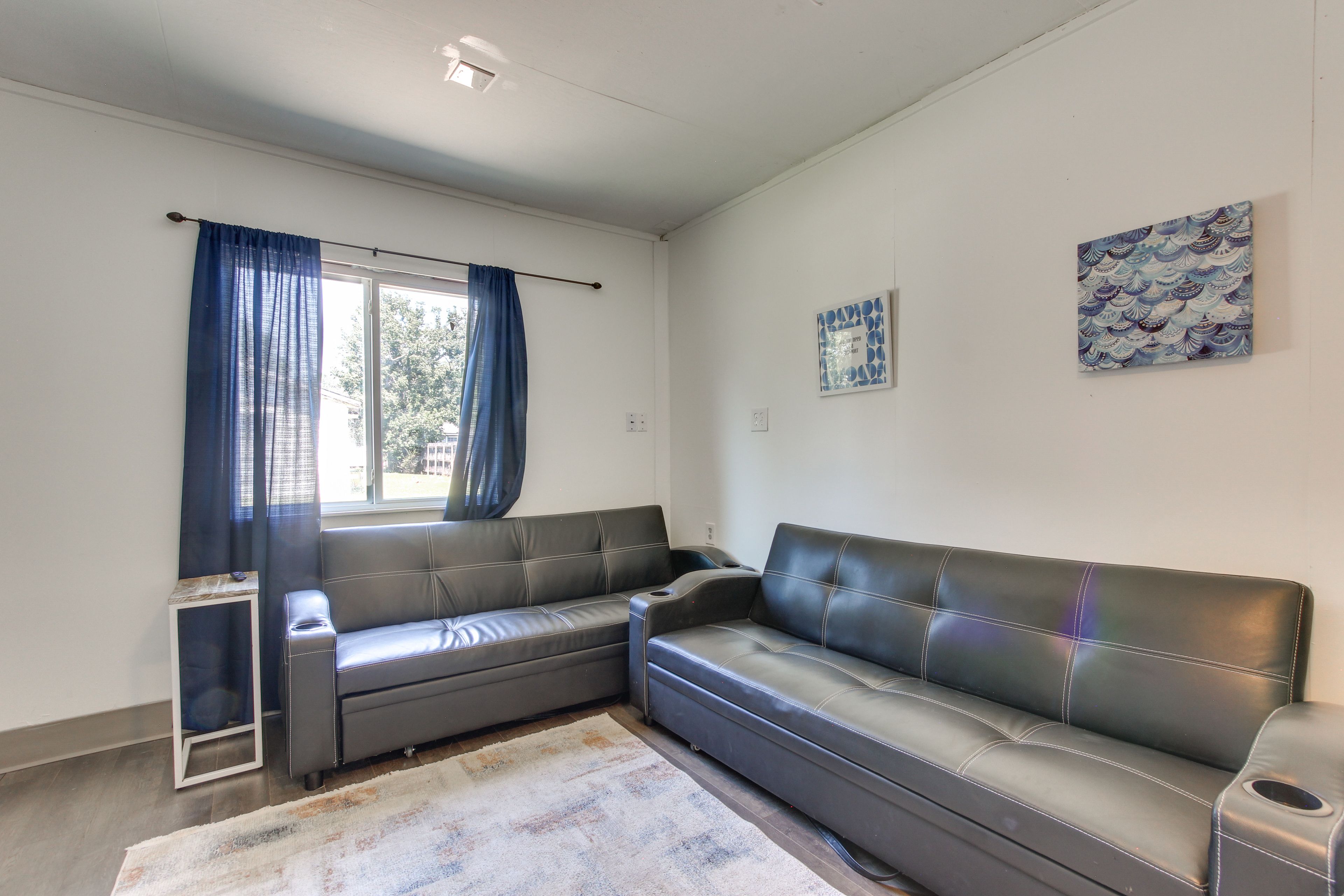 Studio | Queen Sleeper Sofa