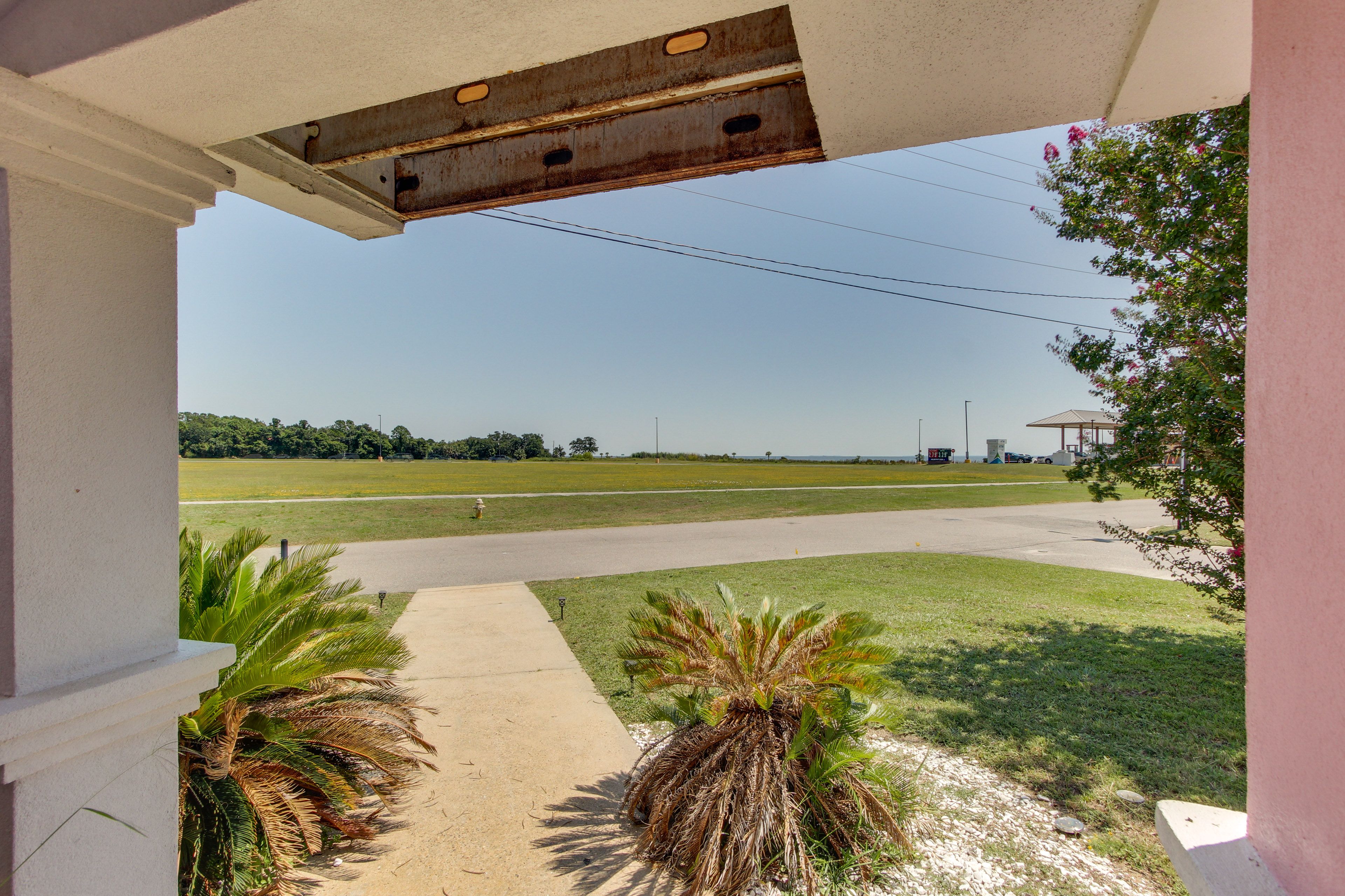 Parking | Driveway (3 Vehicles)