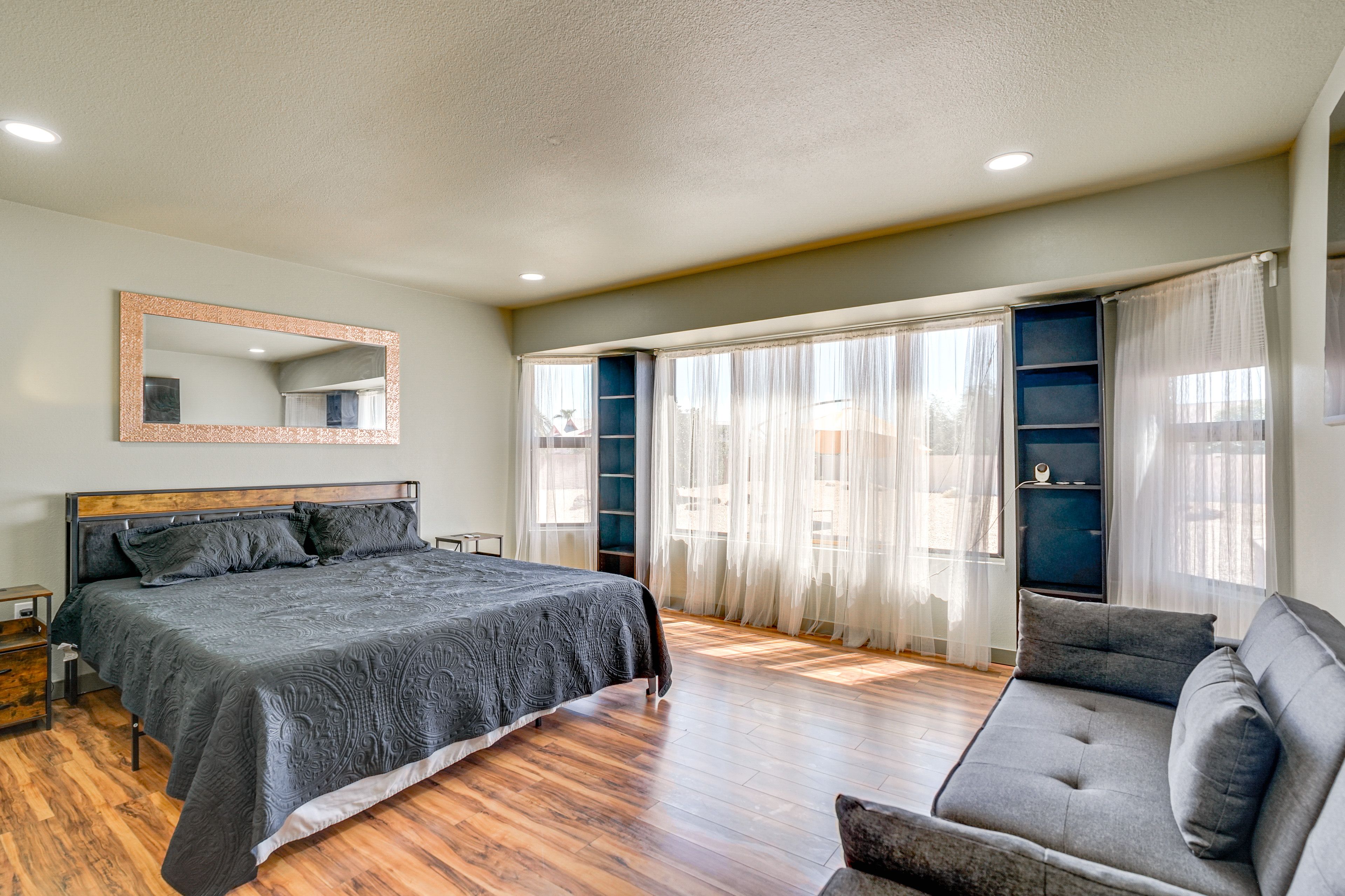 Bedroom 1 | King Bed | Linens Provided