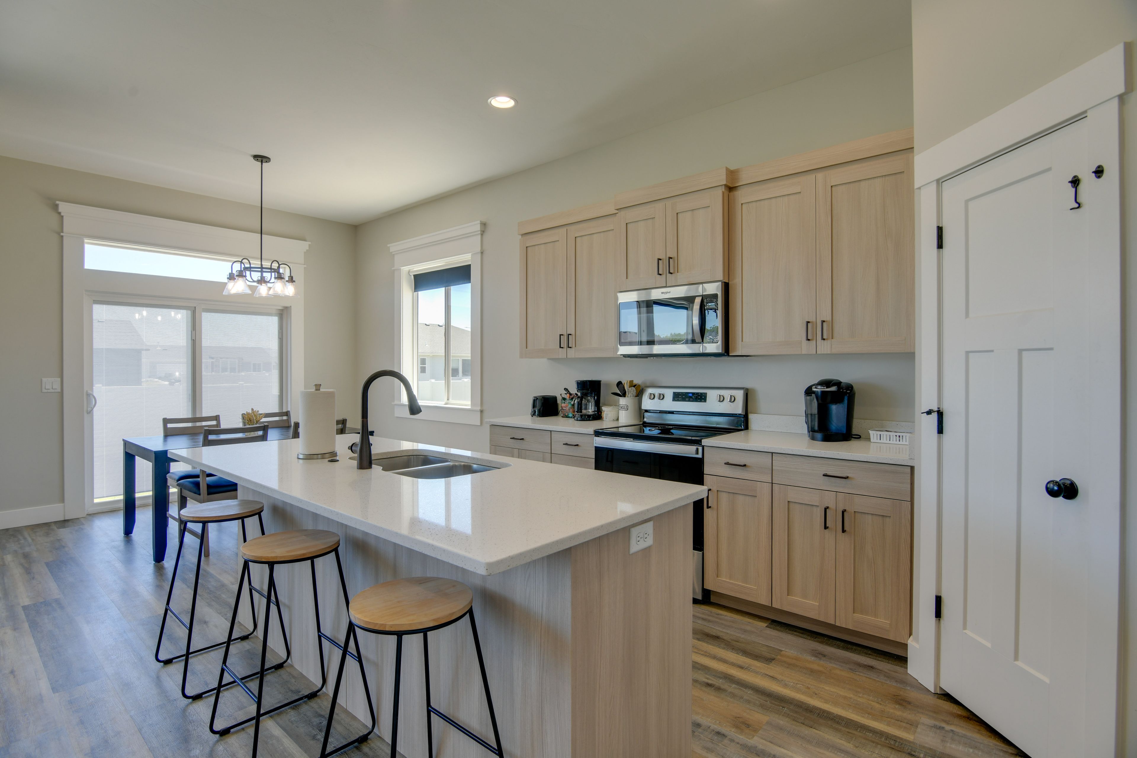 Kitchen | Main Floor