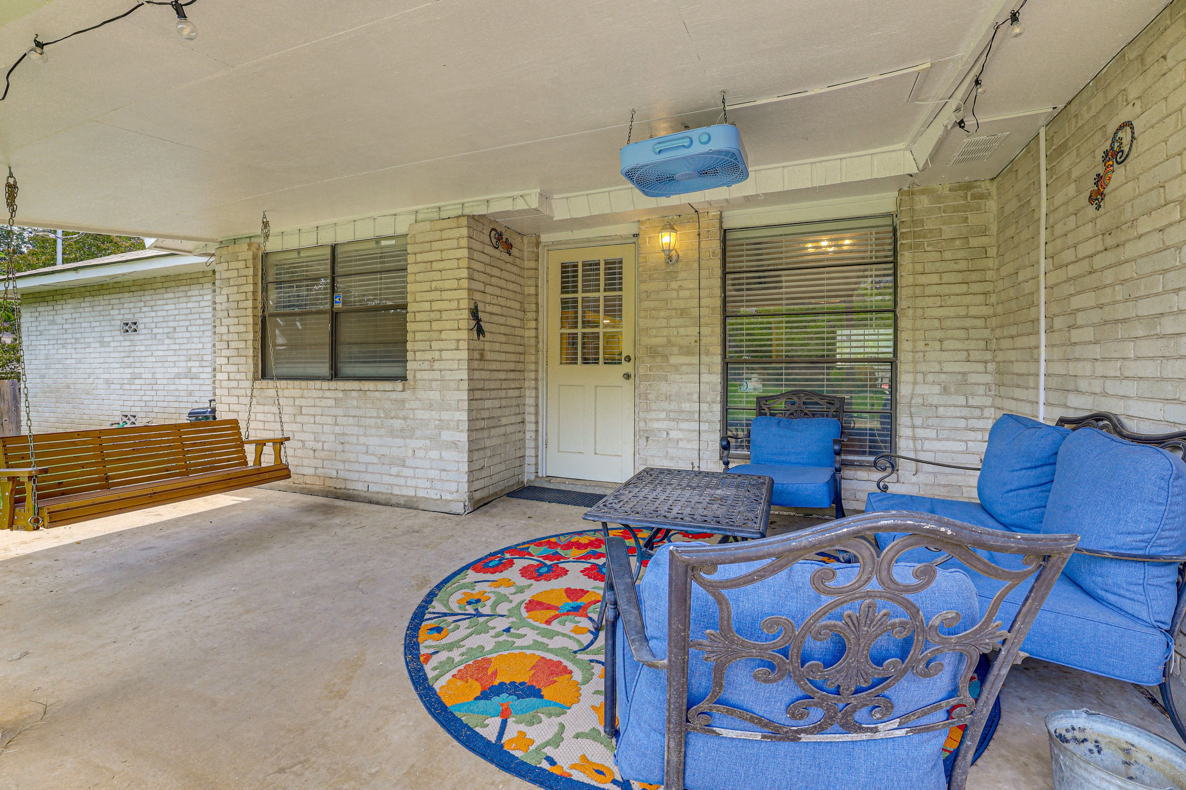 Furnished Patio | 3 Mi to Ingram Park Mall