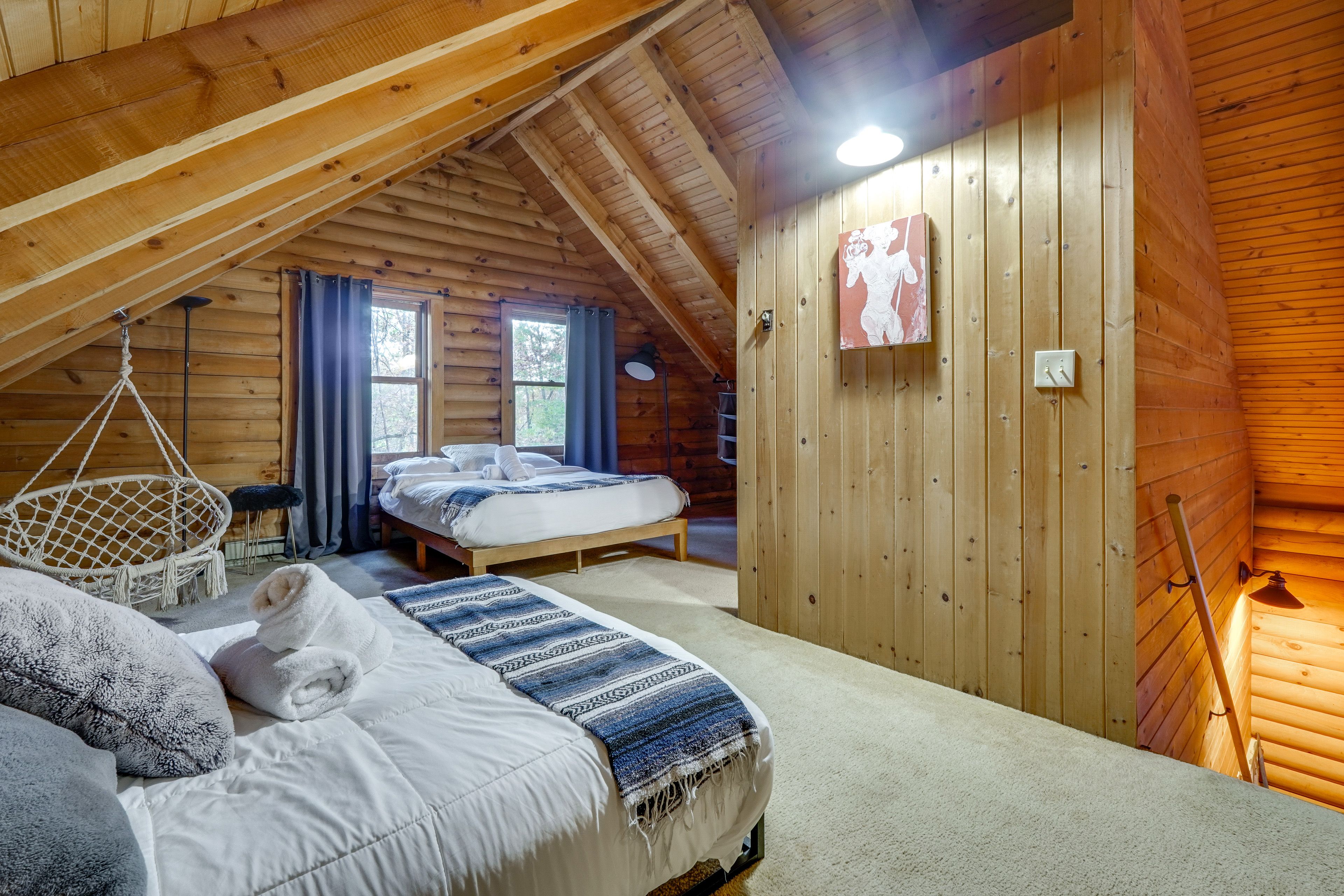 Bedroom 3 | Queen Bed | Full Bed | 2nd Floor