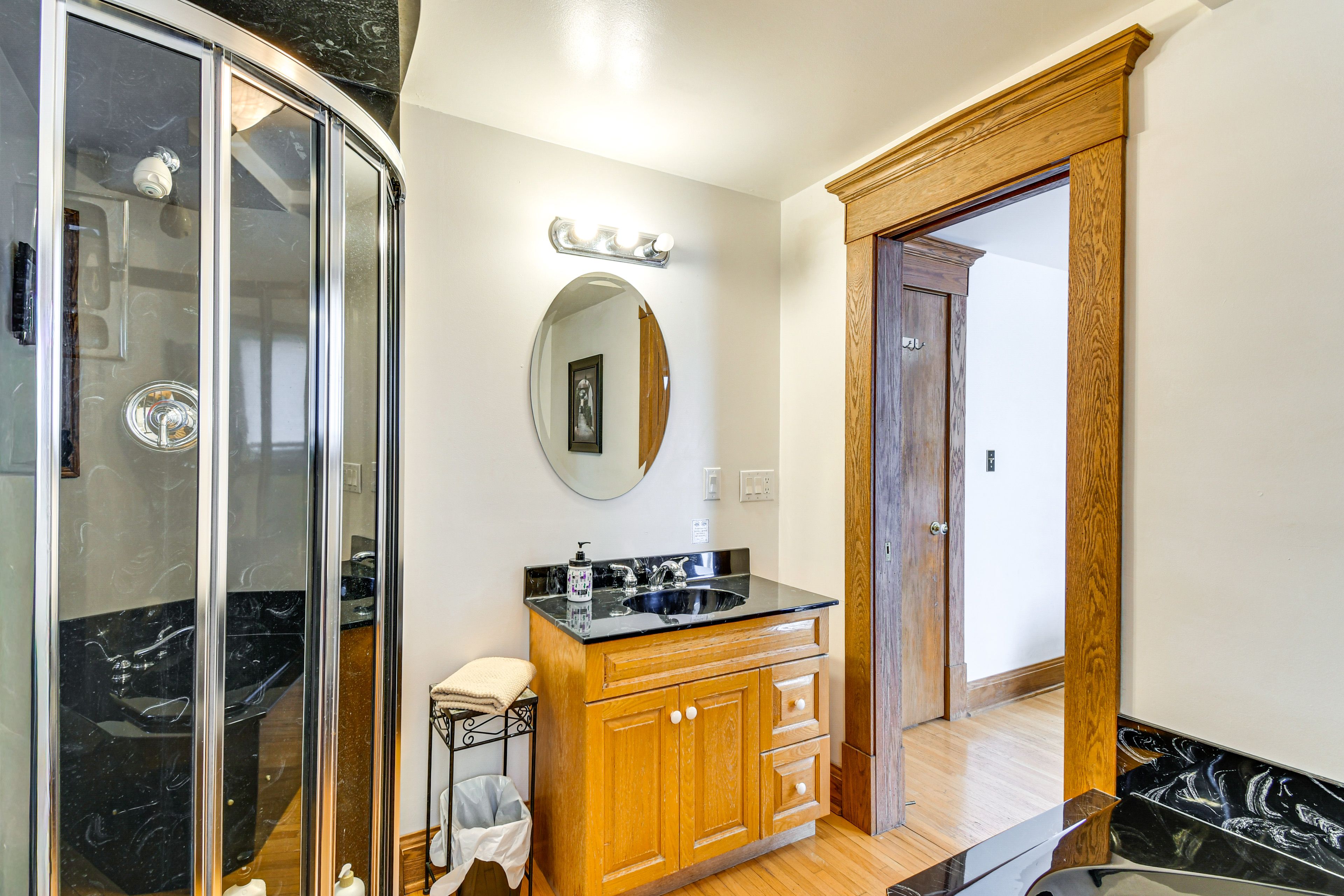 En-Suite Bathroom | 2nd Floor