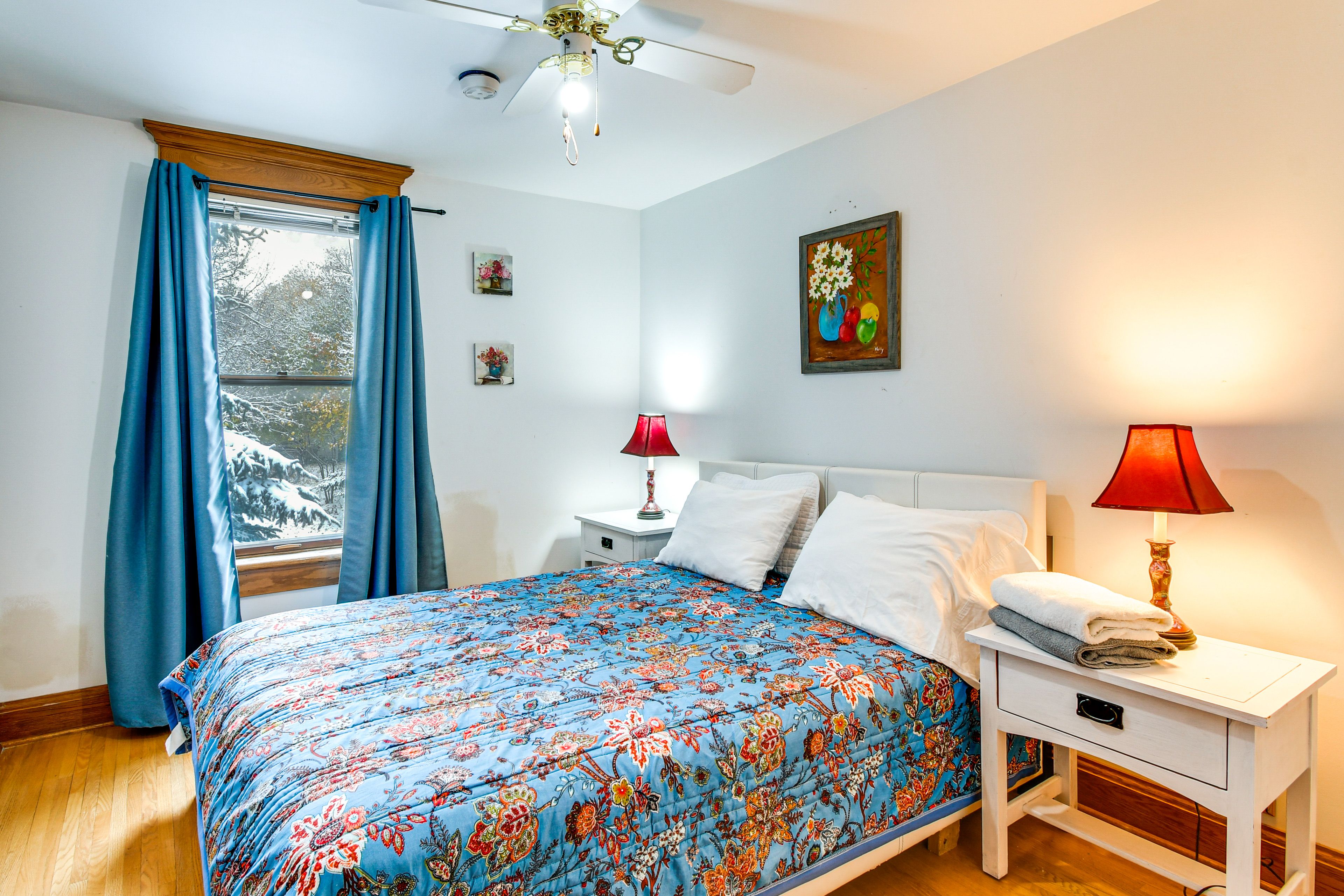 Bedroom 2 | Queen Bed | 2nd Floor