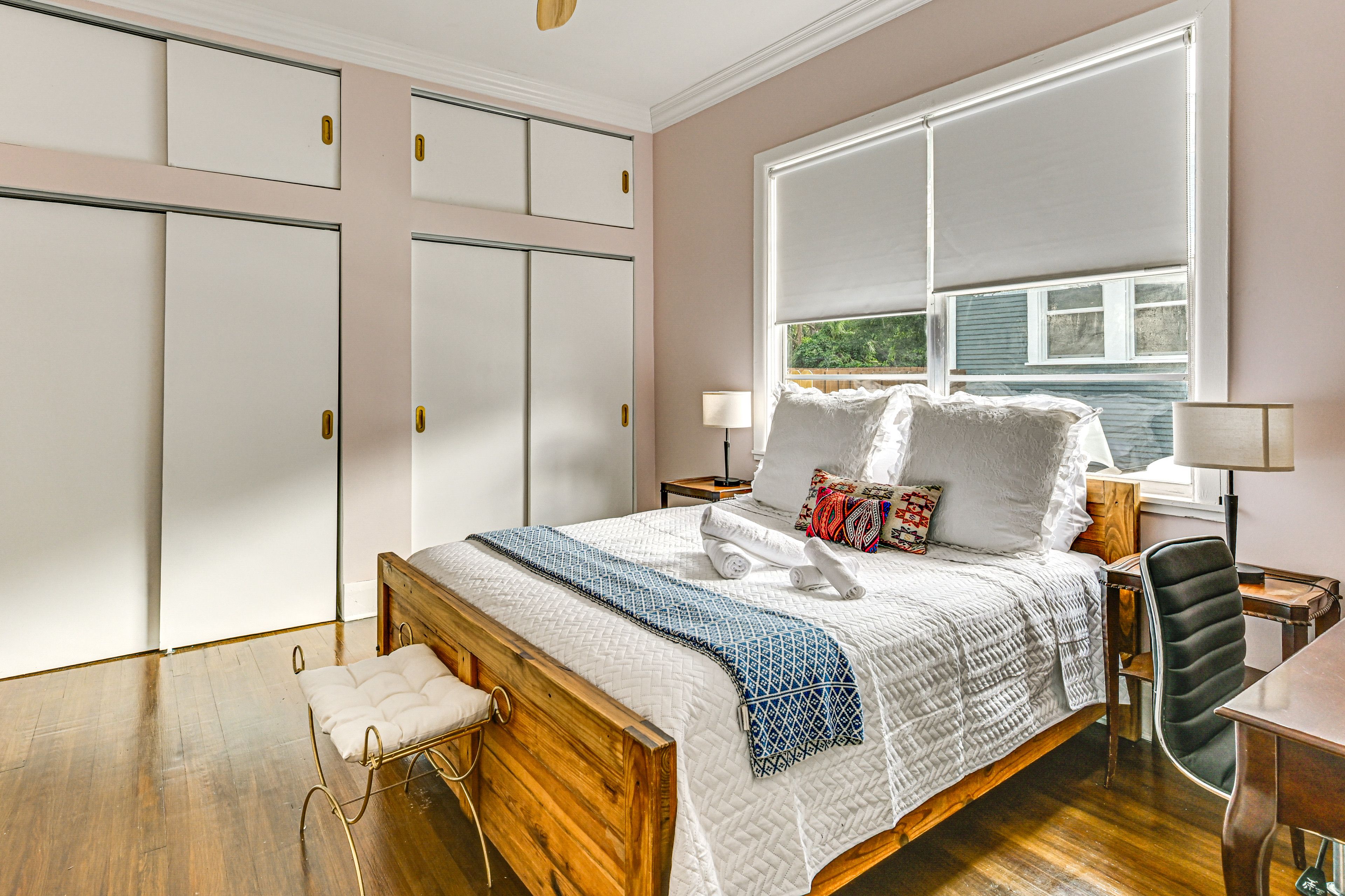 Bedroom 1 | Queen Bed | Linens Provided