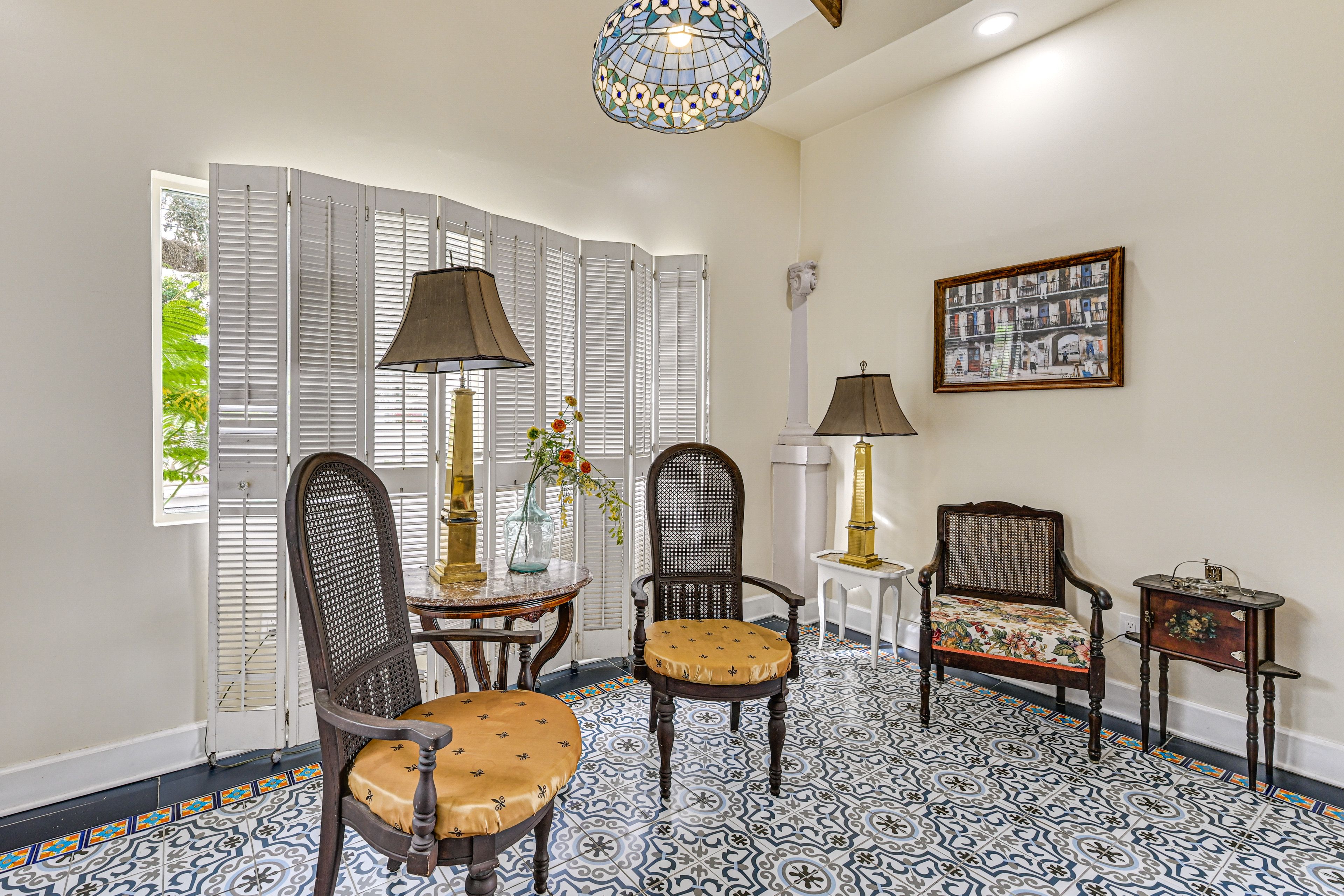 Sitting Area