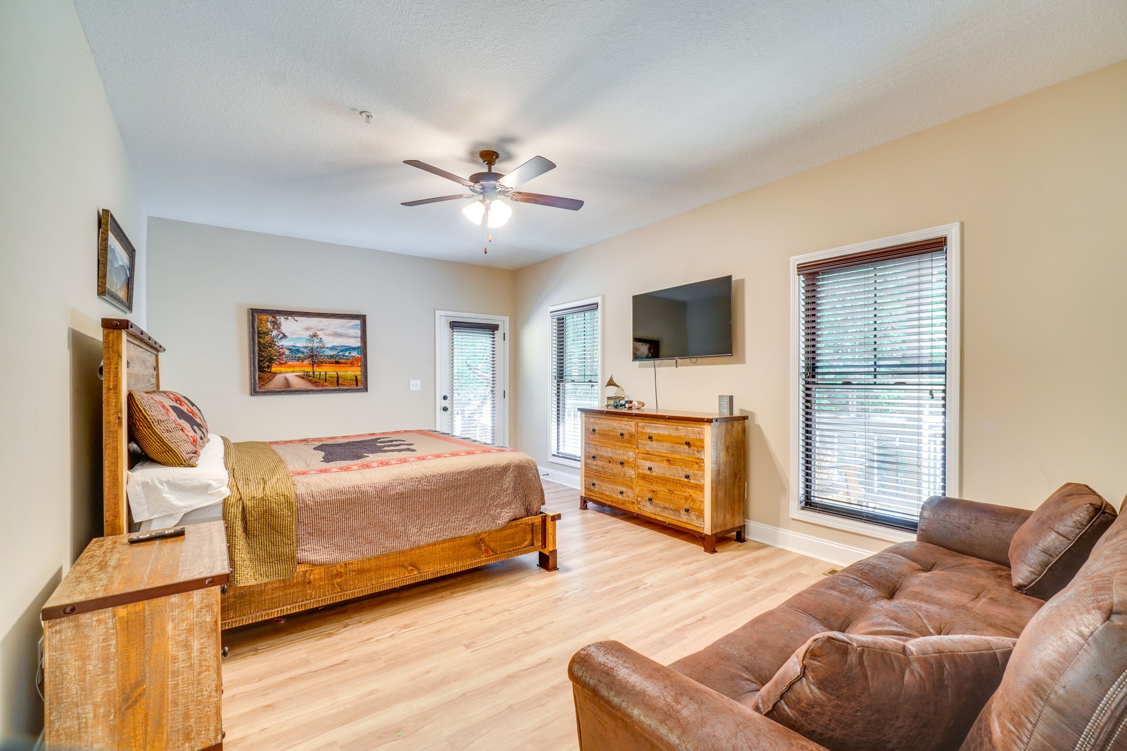 Bedroom 1 | King Bed | Linens Provided | Full Sleeper Sofa | 1st Floor