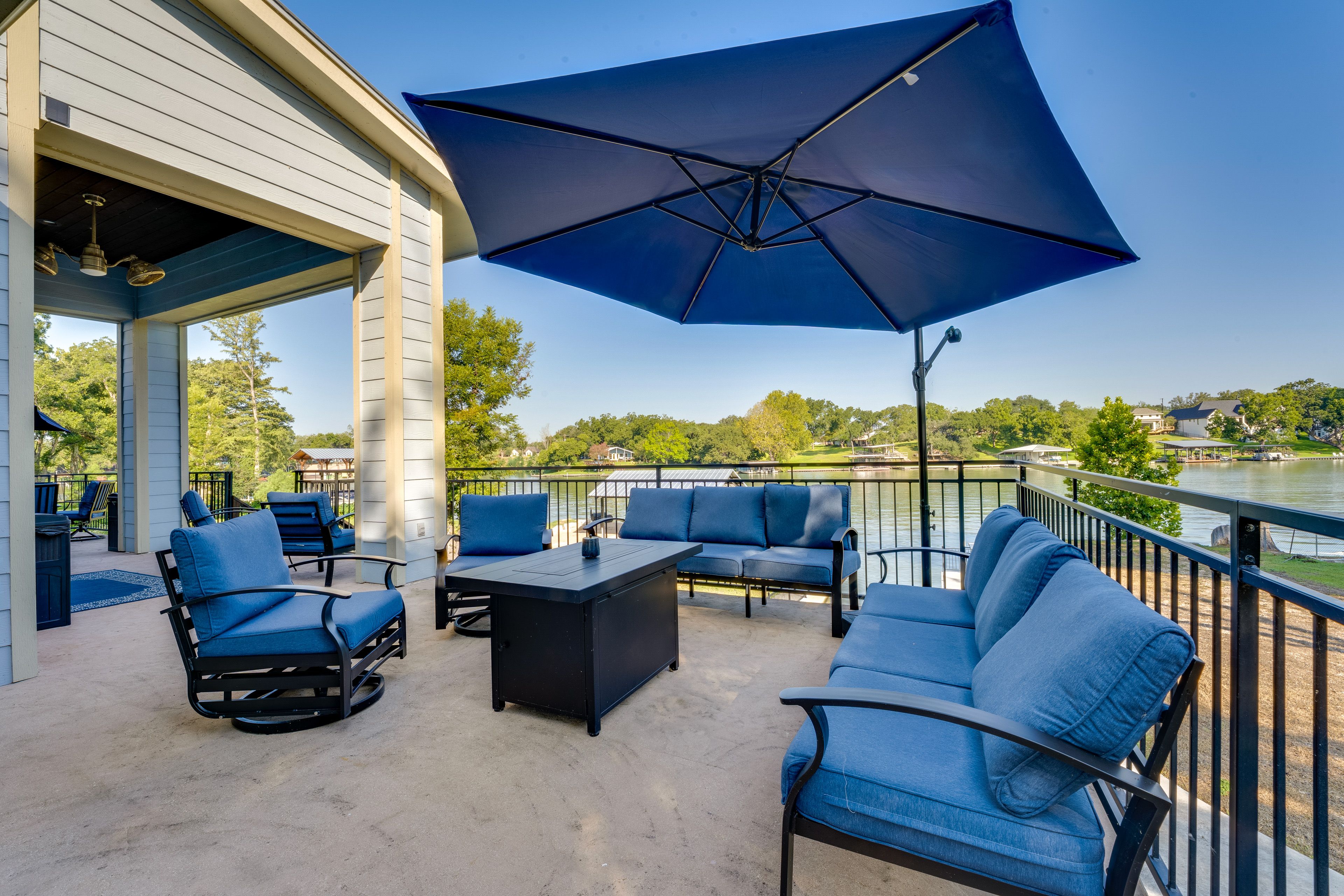 New Braunfels Vacation Rental | 4BR | 4.5BA | Step-Free Entry | 3,000 Sq Ft