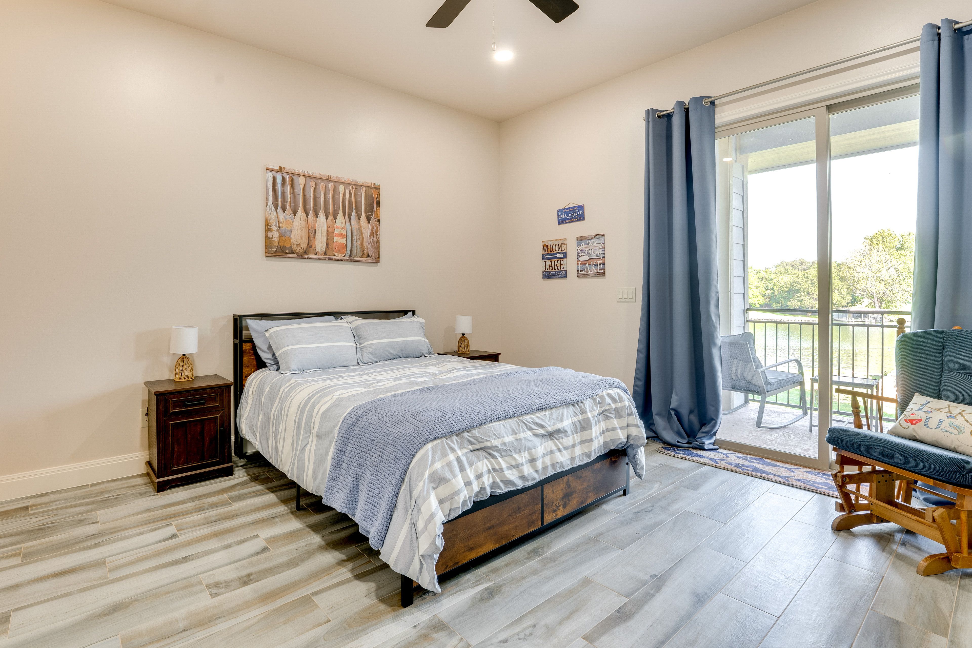Bedroom 4 | Queen Bed | Smart TV
