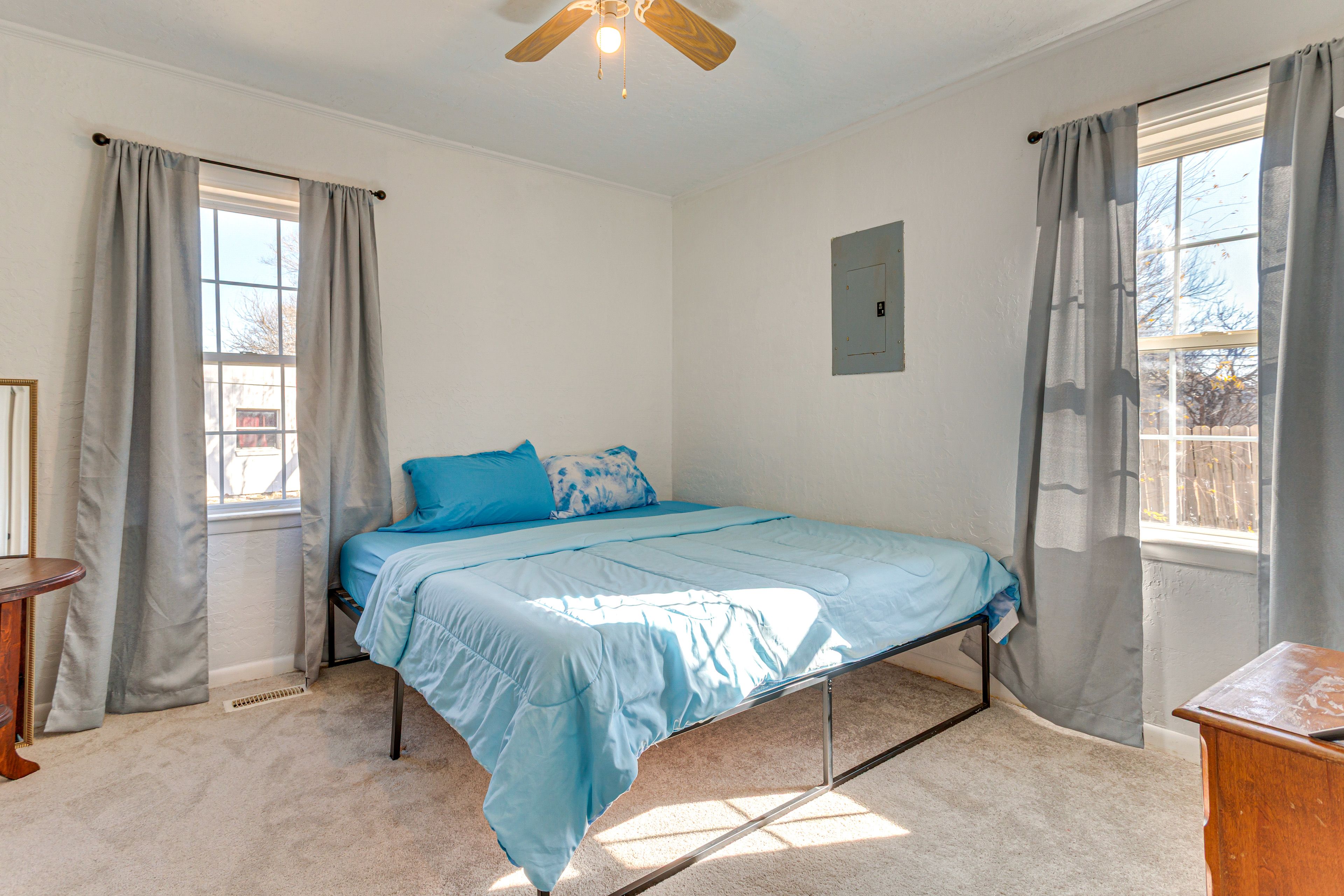 Bedroom 1 | King Bed | Linens Provided