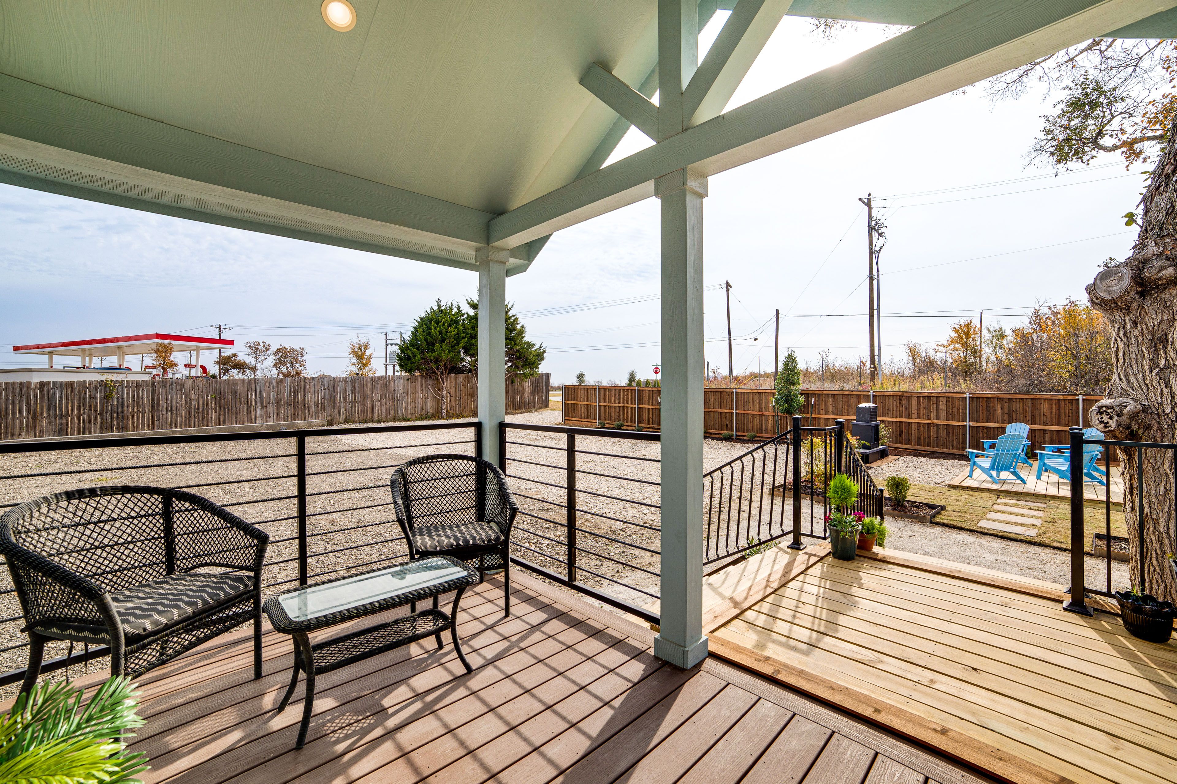 Porch | Gas Fire Pit