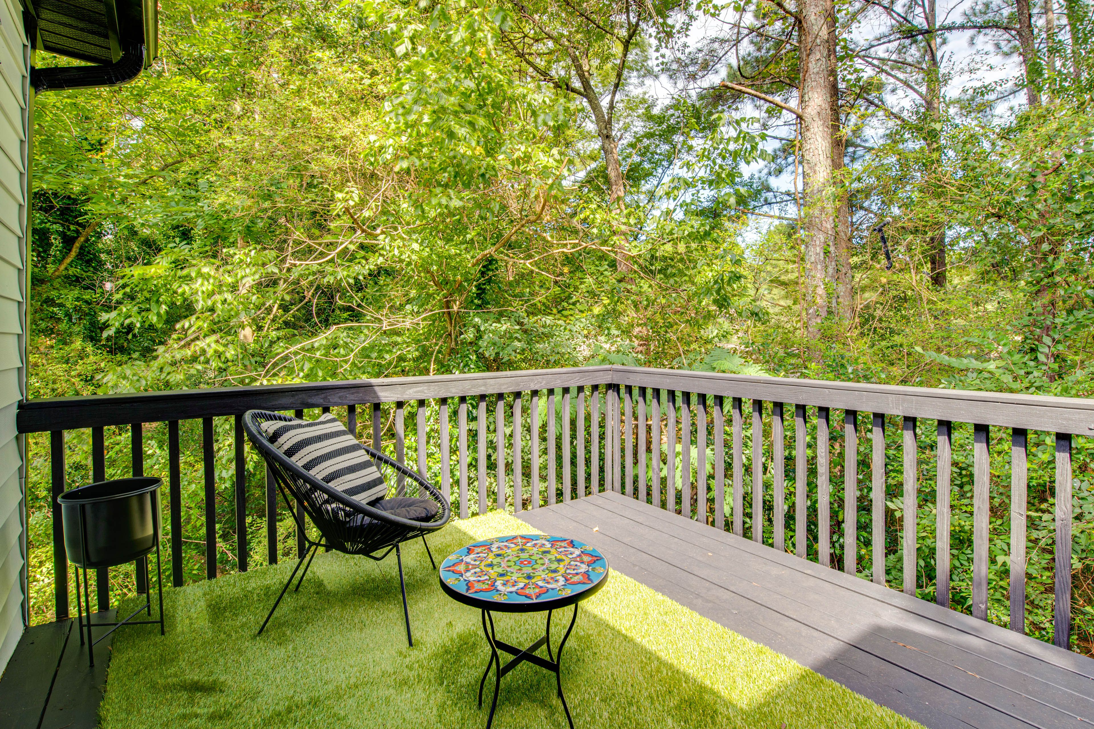 Private Balcony | Seating