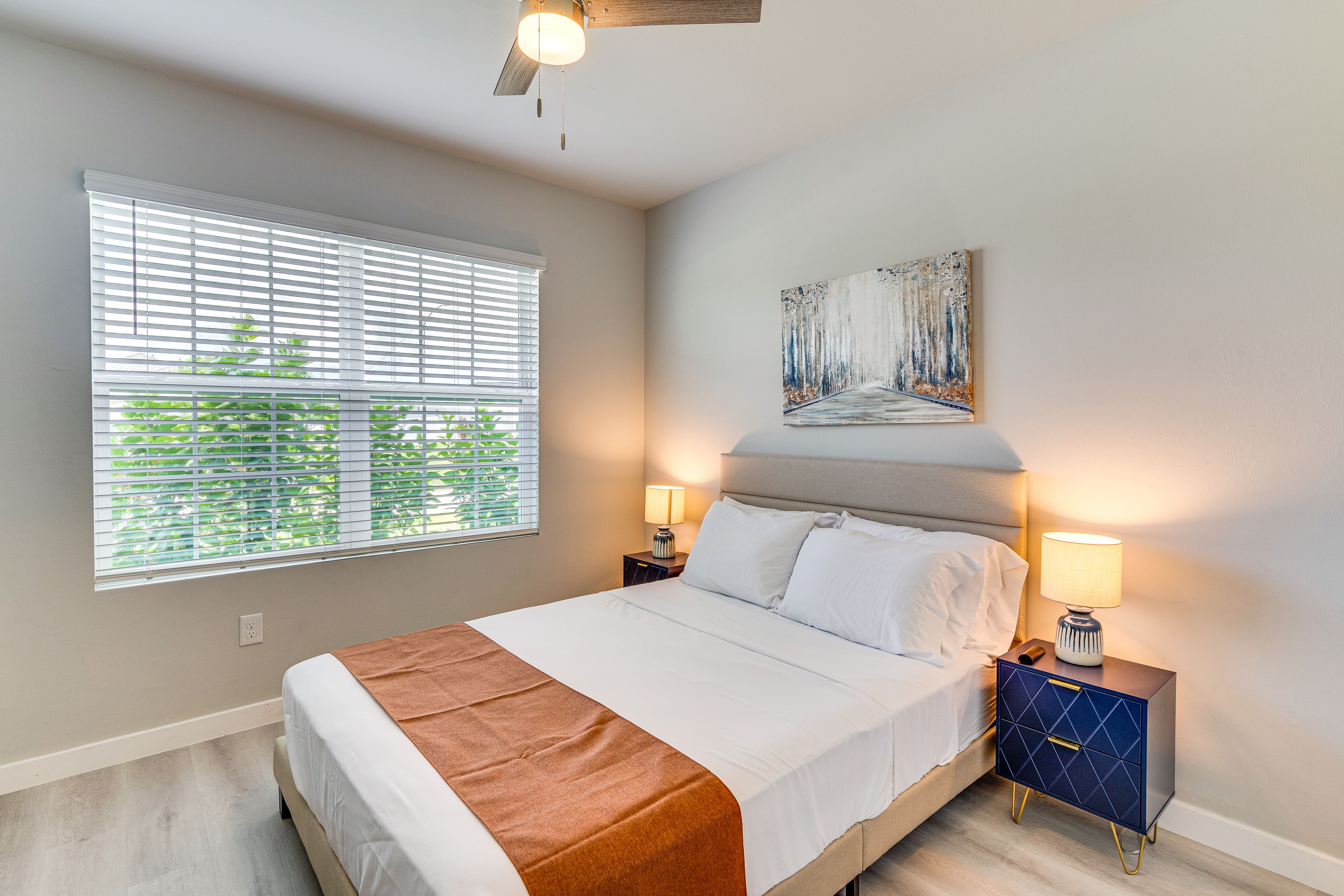 Bedroom 3 | Queen Bed