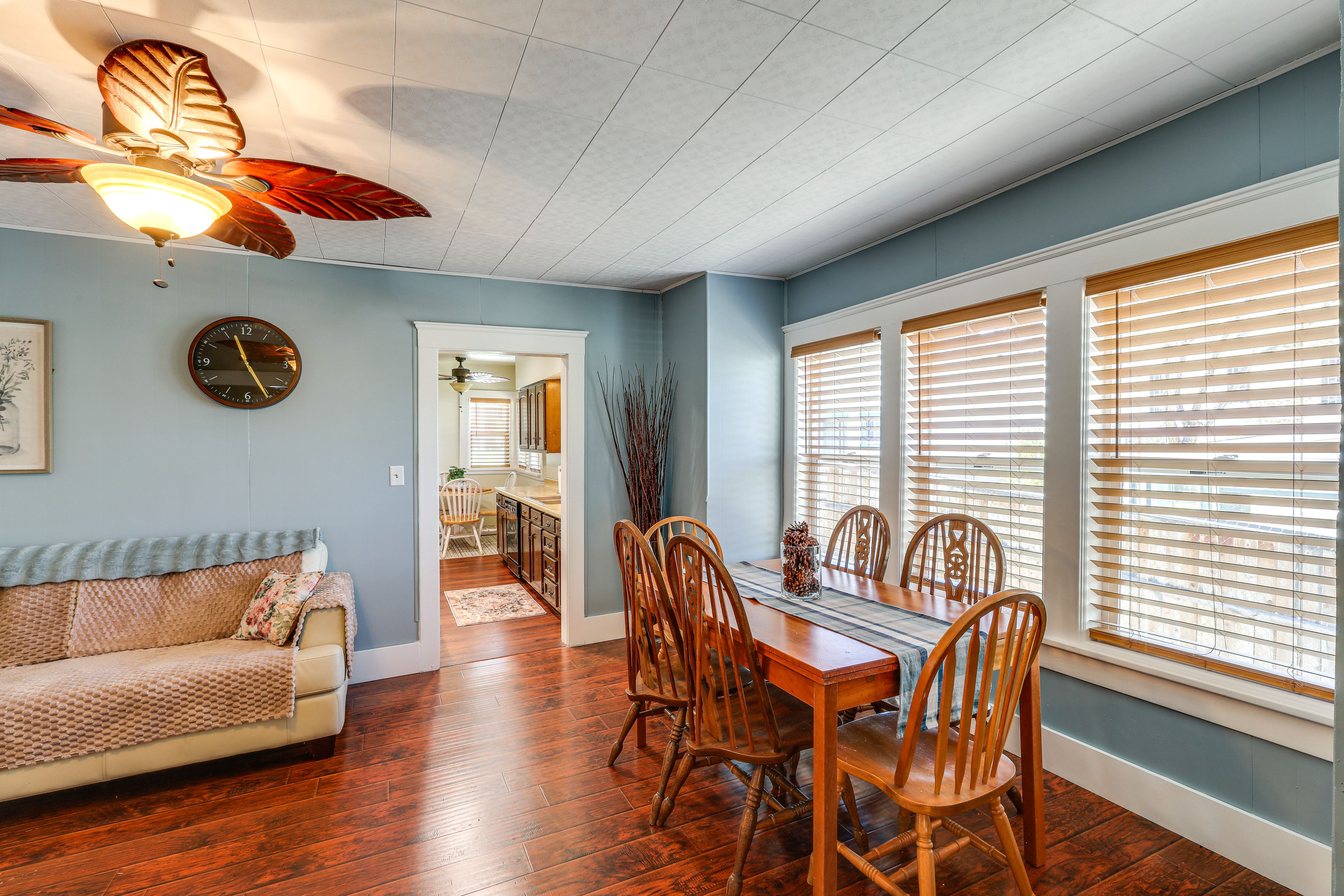 Dining Area | Main Floor | Dishware/Flatware