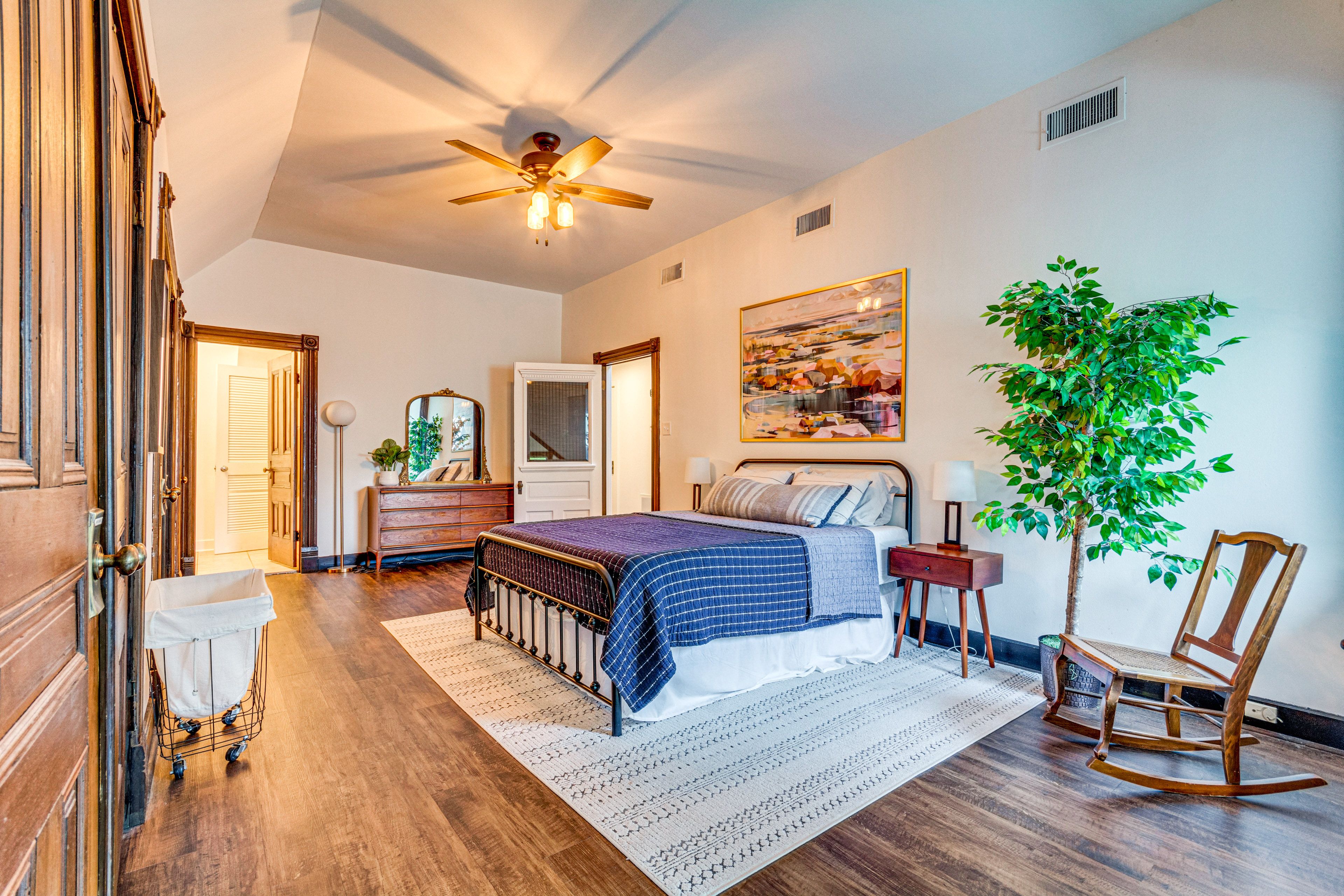 Bedroom 1 | Queen Bed | Dedicated Office Area