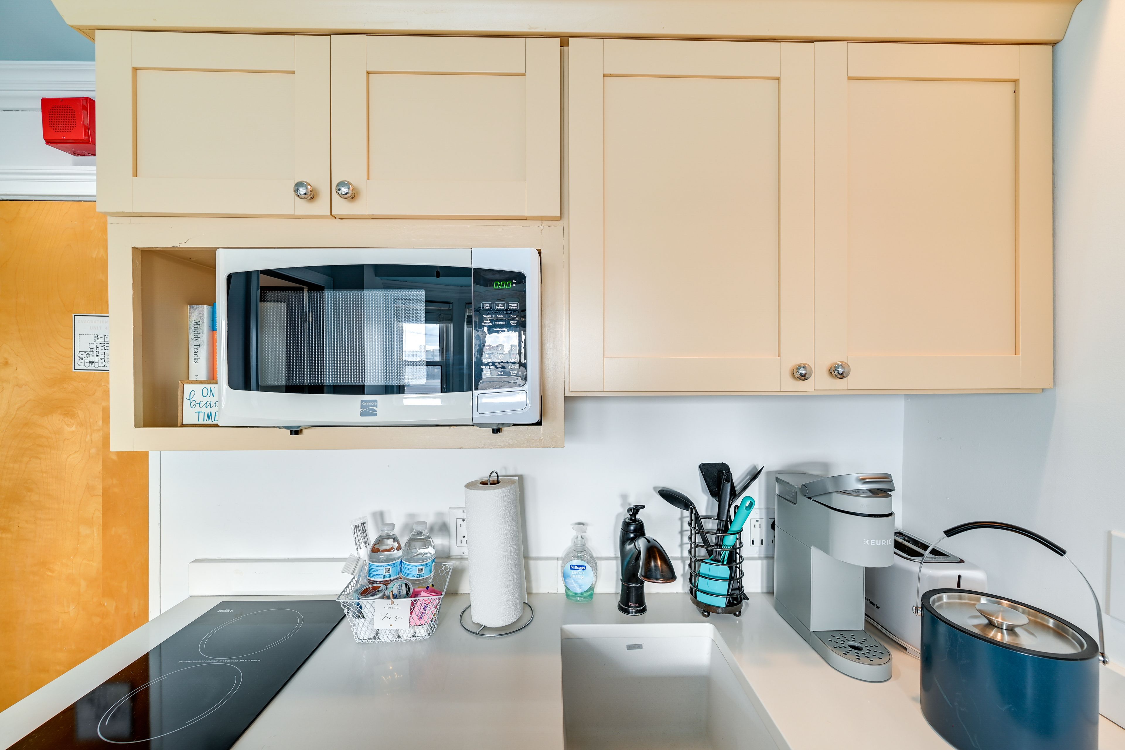 Kitchenette | Stovetop | Keurig | Cooking Basics