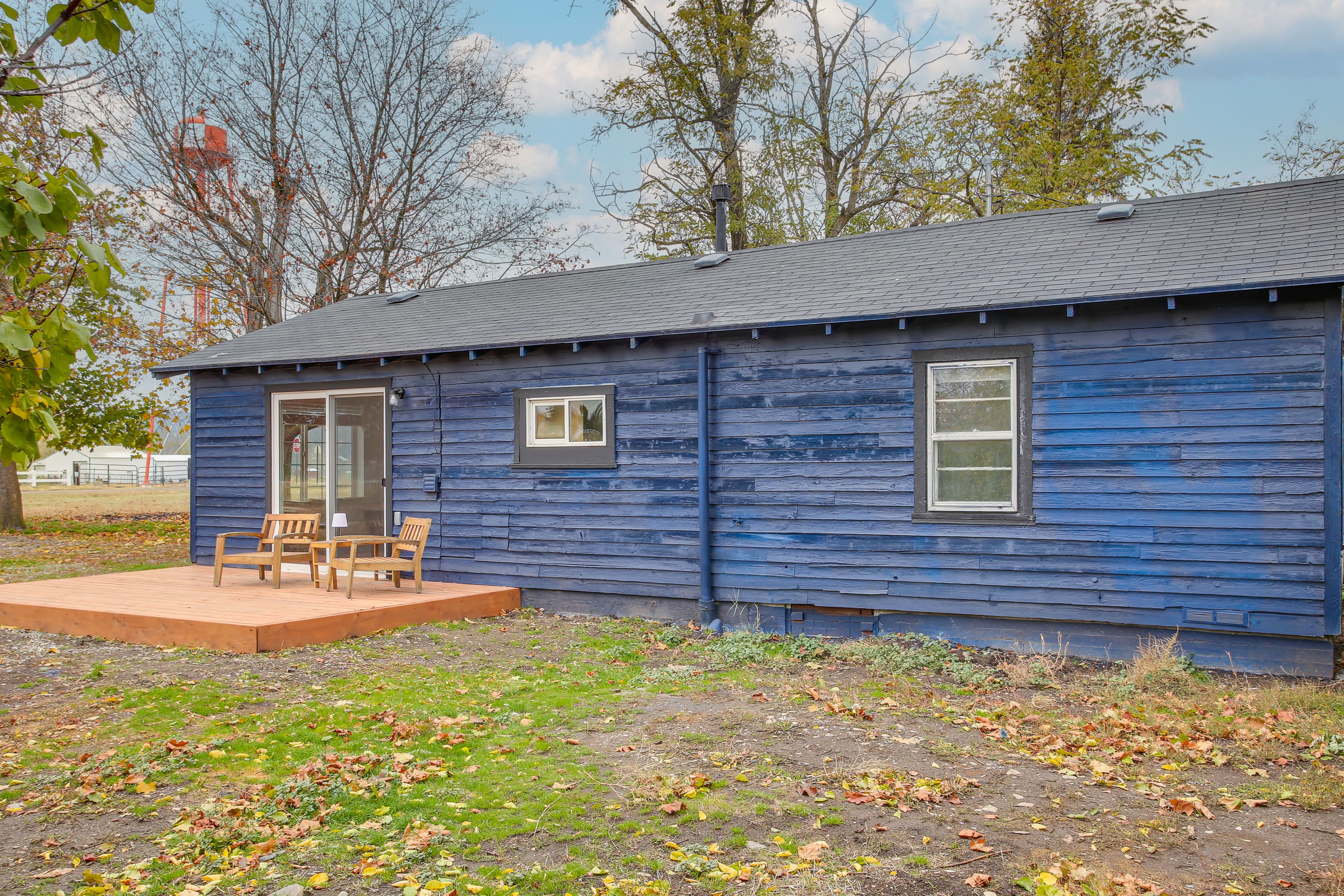 House Exterior | Deck w/ Seating