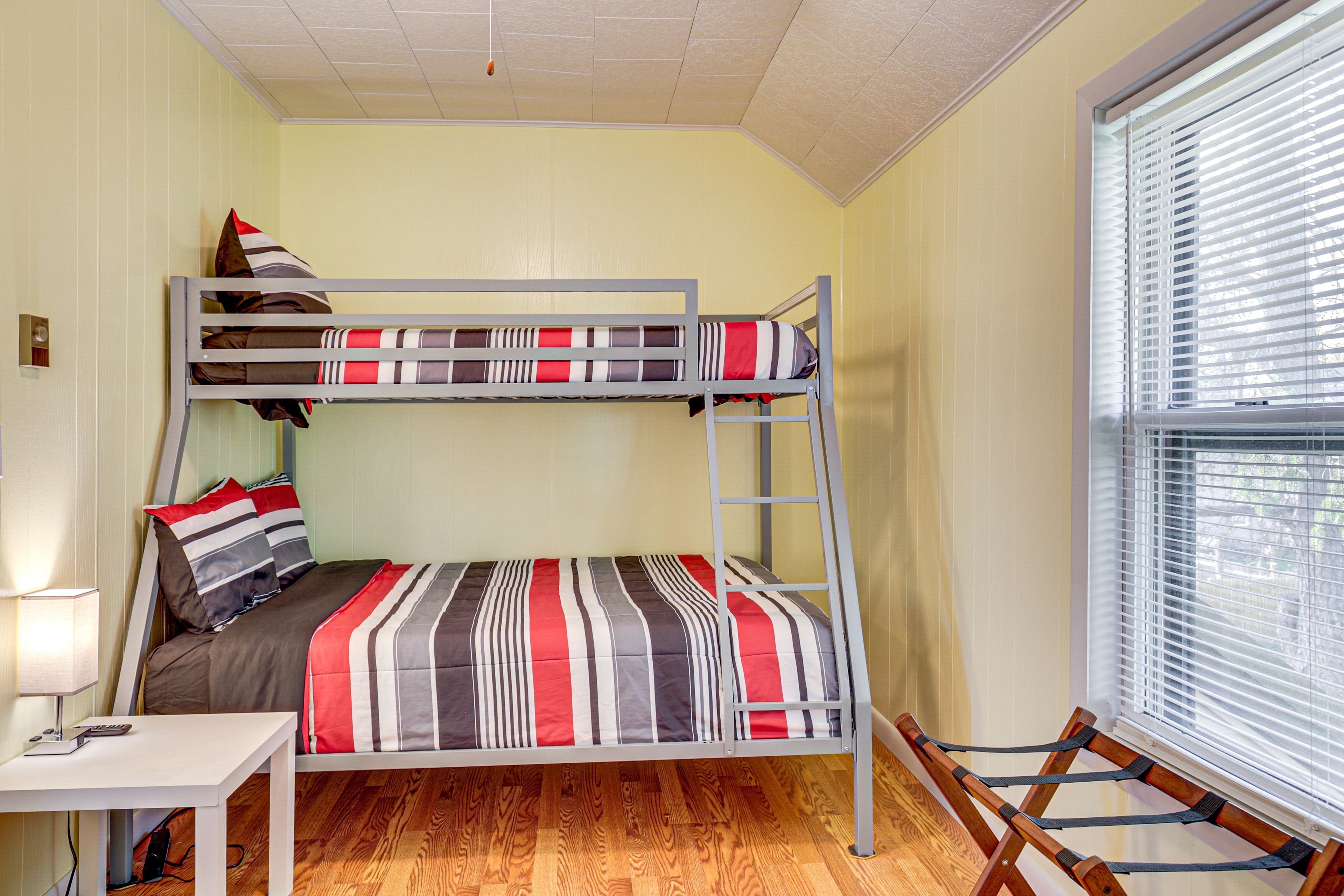 Bedroom 3 | Twin/Full Bunk Bed | 2nd Floor