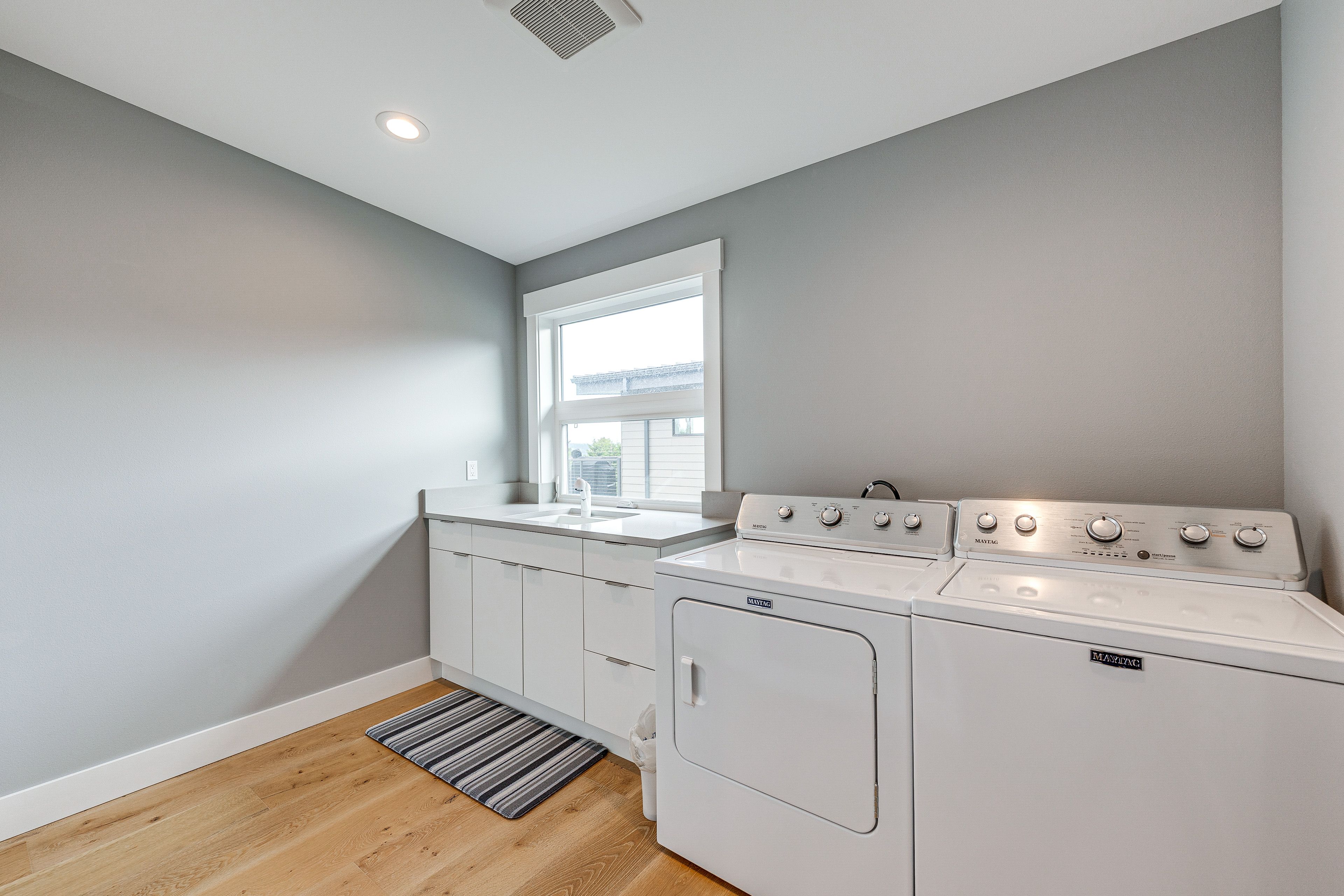 Laundry Room | Washer & Dryer | Main Floor