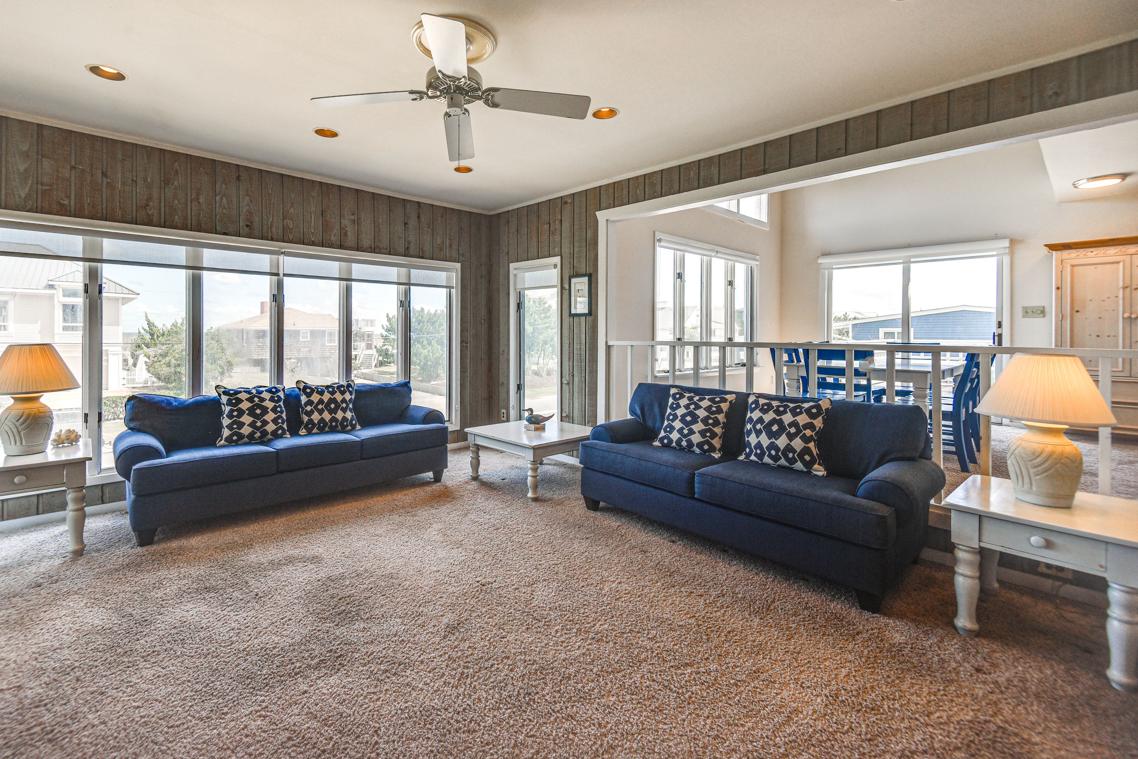 Living Room | Smart TV | 2nd Floor