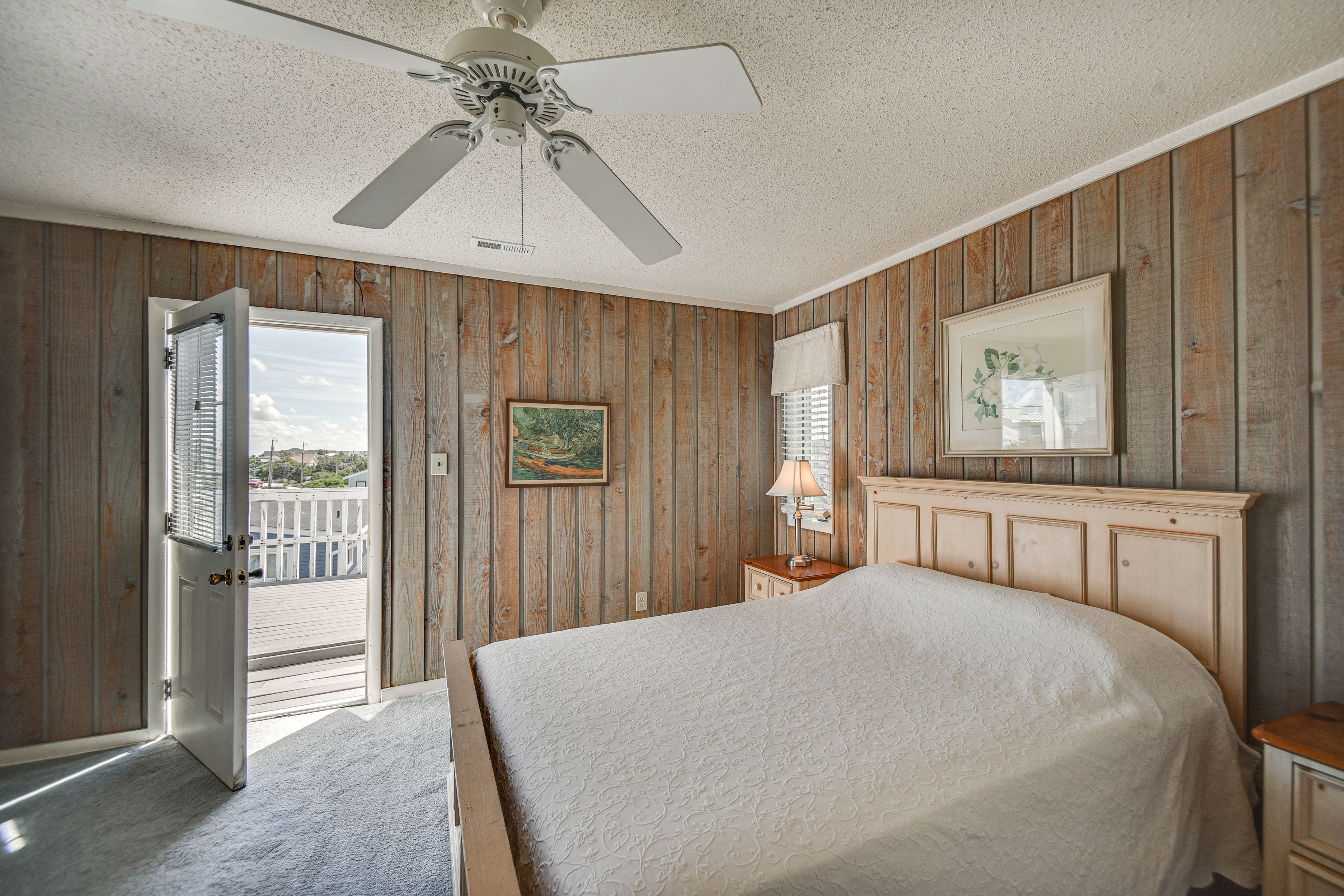 Bedroom Suite 1 | King Bed | Smart TV | 3rd Floor