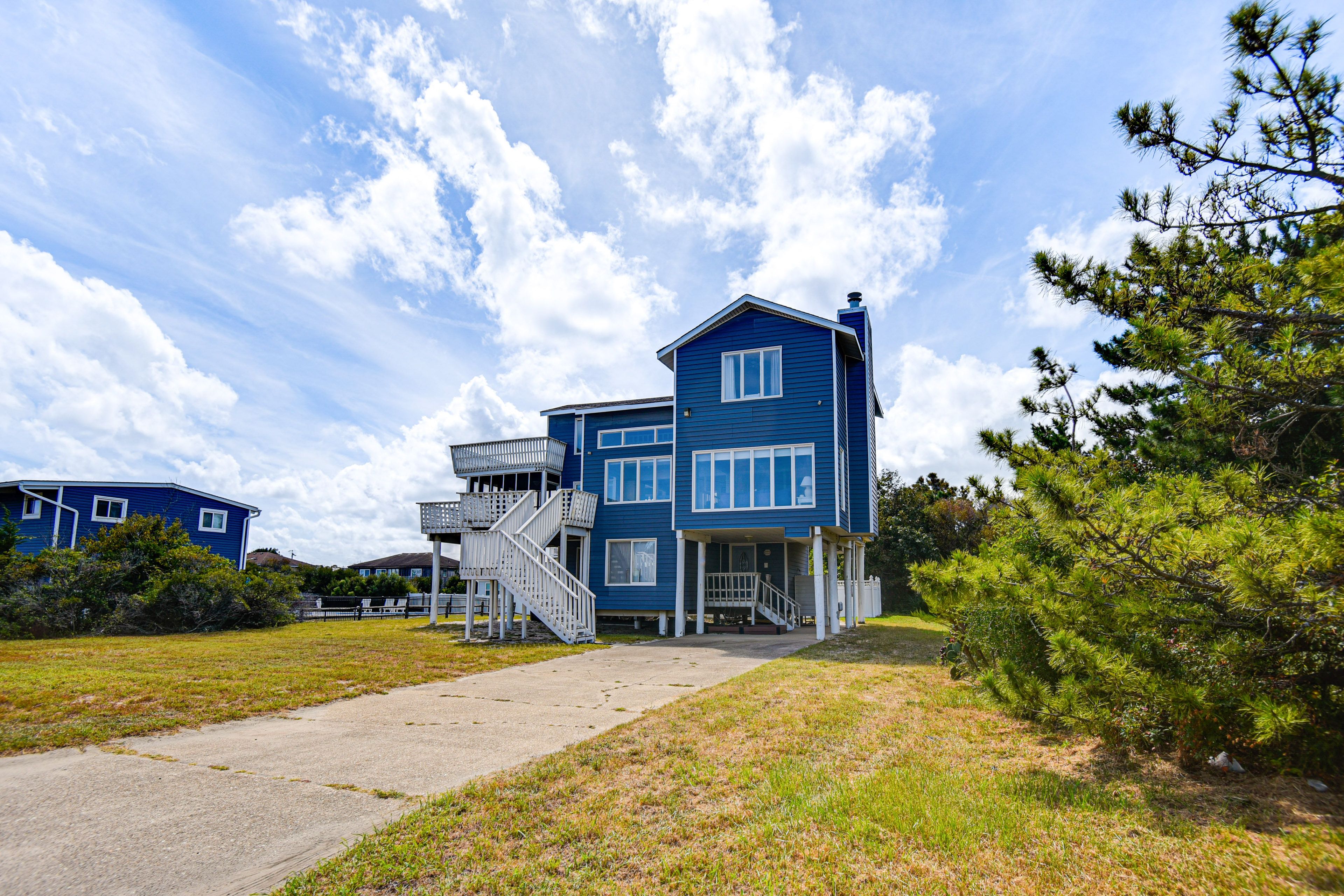 Virginia Beach Vacation Rental | 5BR | 3.5BA | 2,723 Sq Ft | Stairs Required