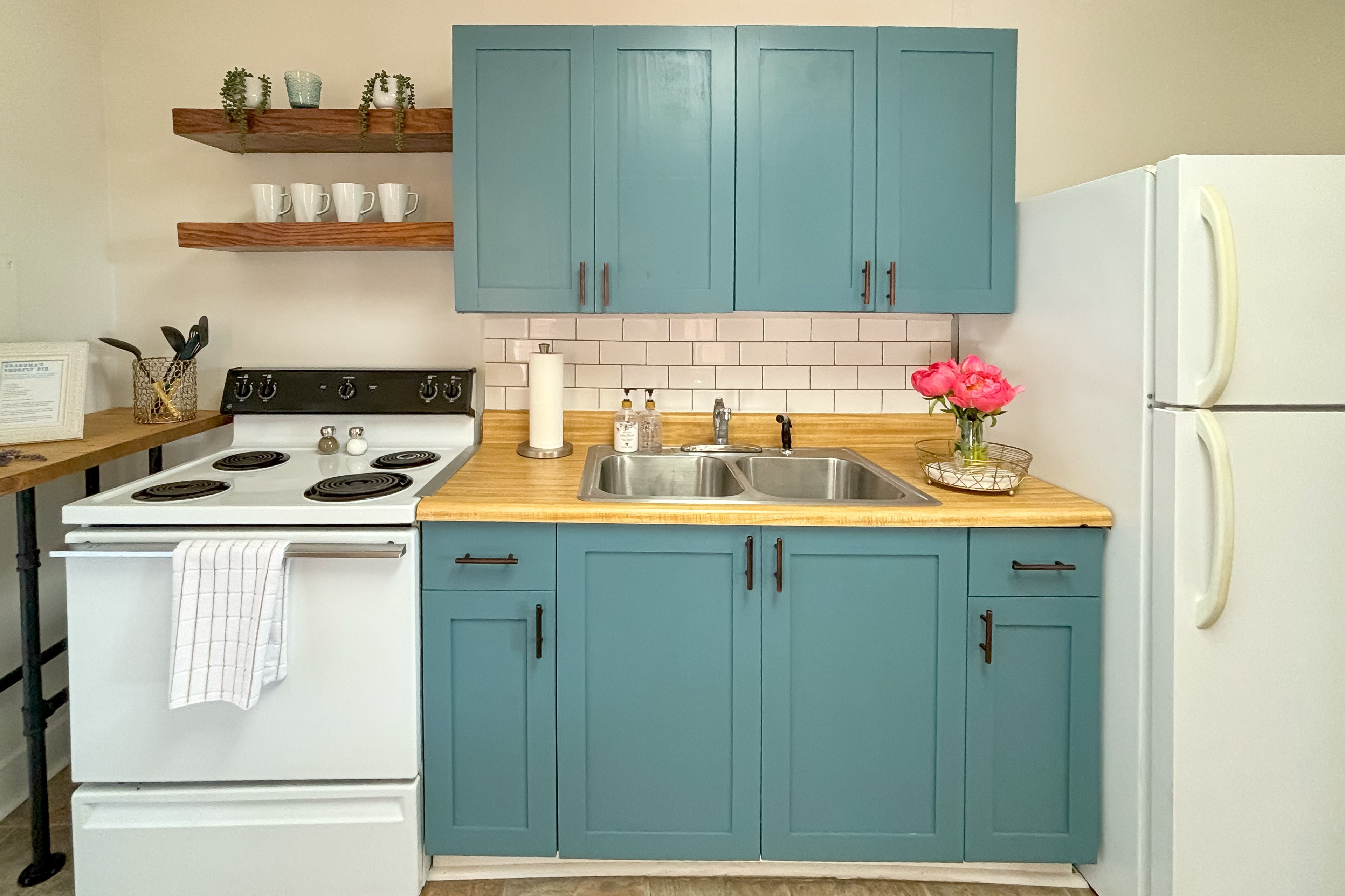 Kitchen | Cooking Basics | Keurig Coffee Maker | Toaster