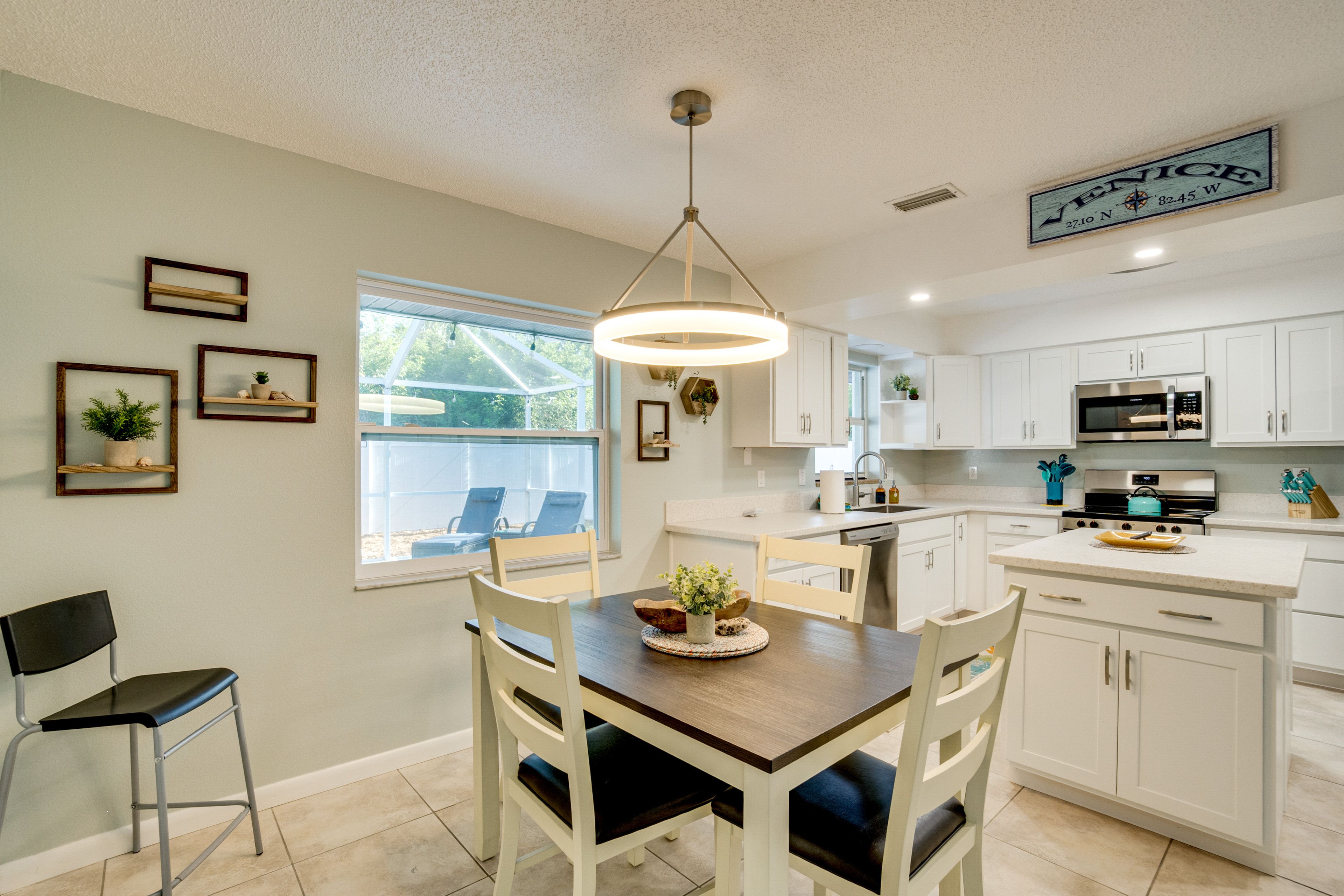 Kitchen & Dining Area | Dishware & Flatware
