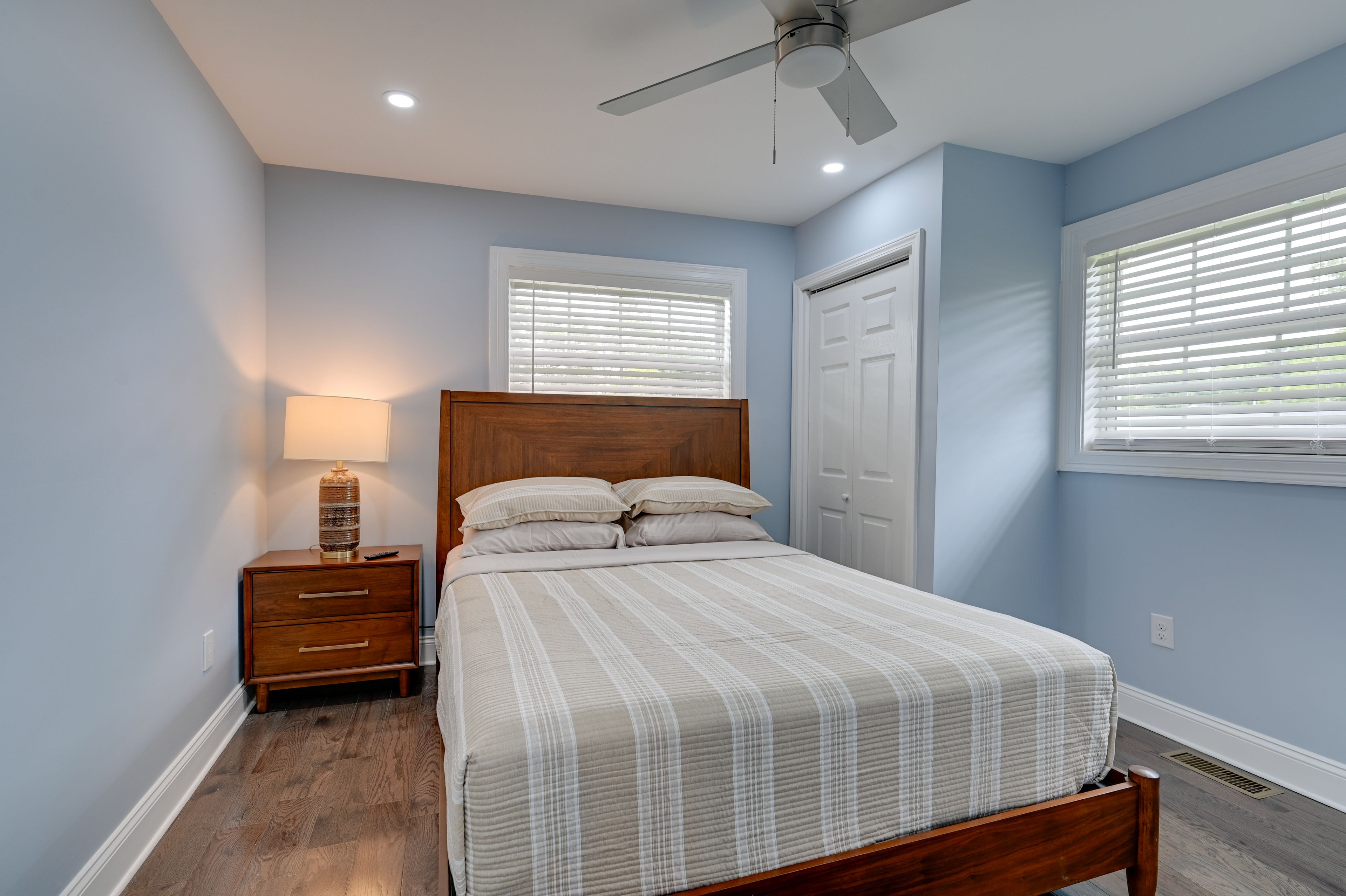 Bedroom 3 | Queen Bed | Smart TV