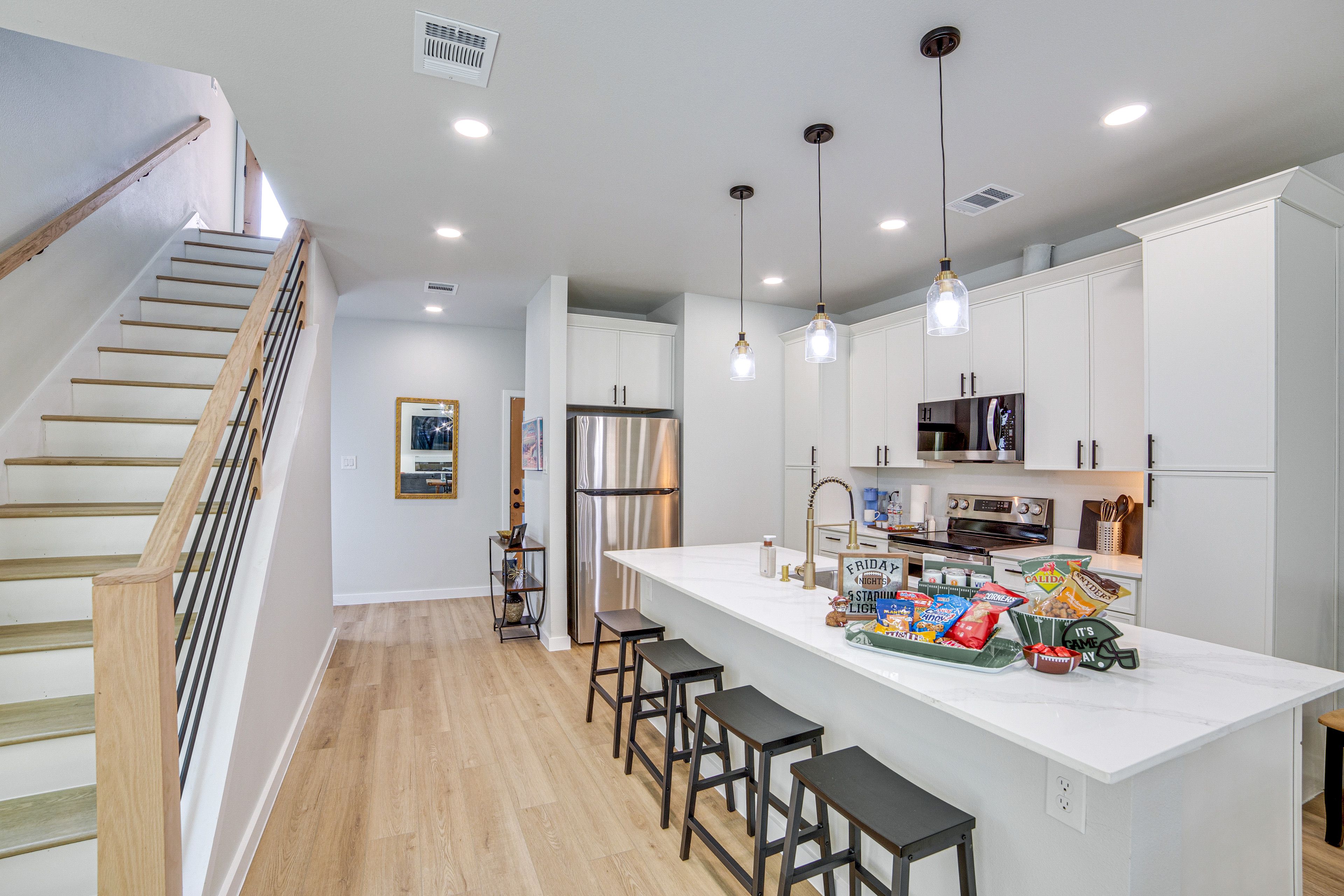 Kitchen | 1st Floor | Cooking Basics | Keurig Coffee Maker | Snack Tray