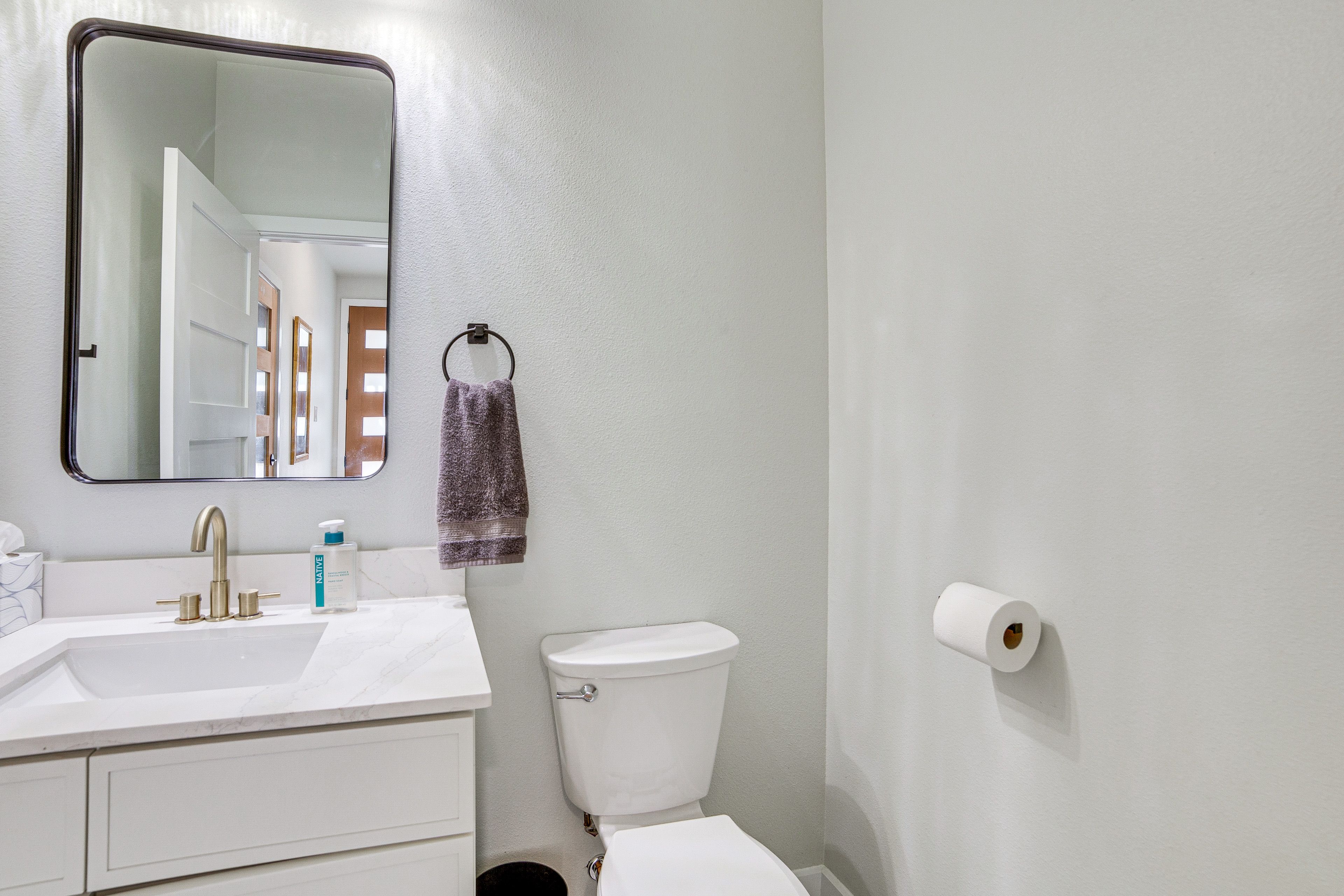 Half Bathroom | 1st Floor