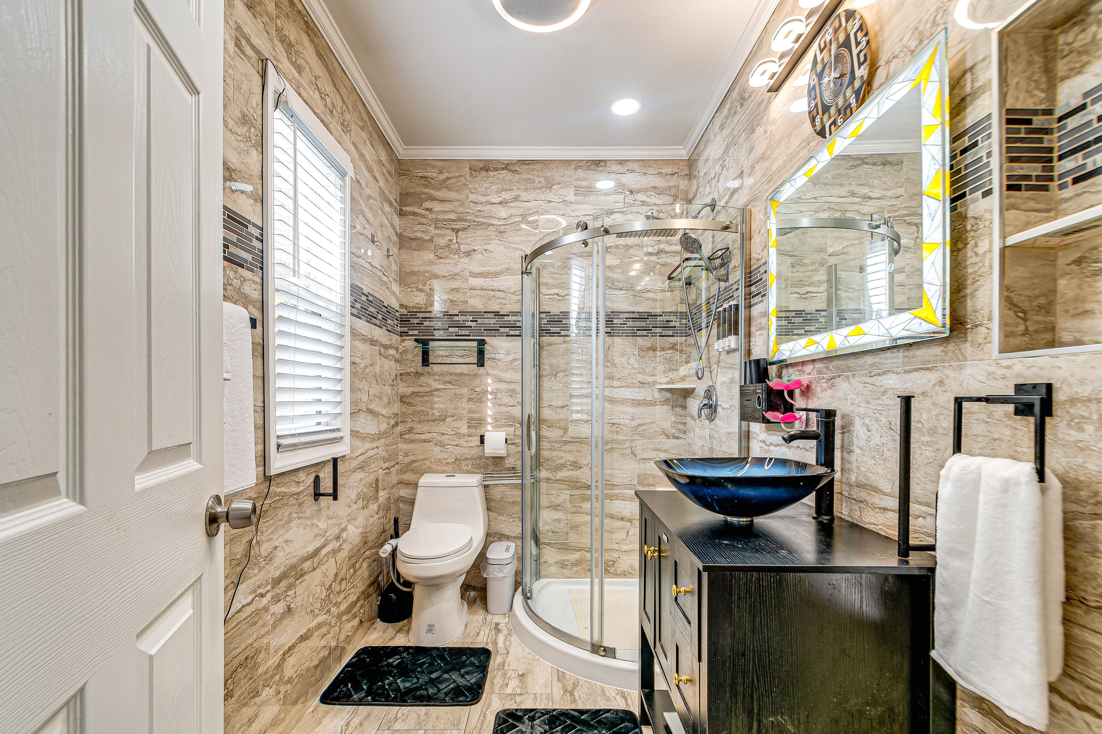 Bathroom | Towels Provided | 1st Floor