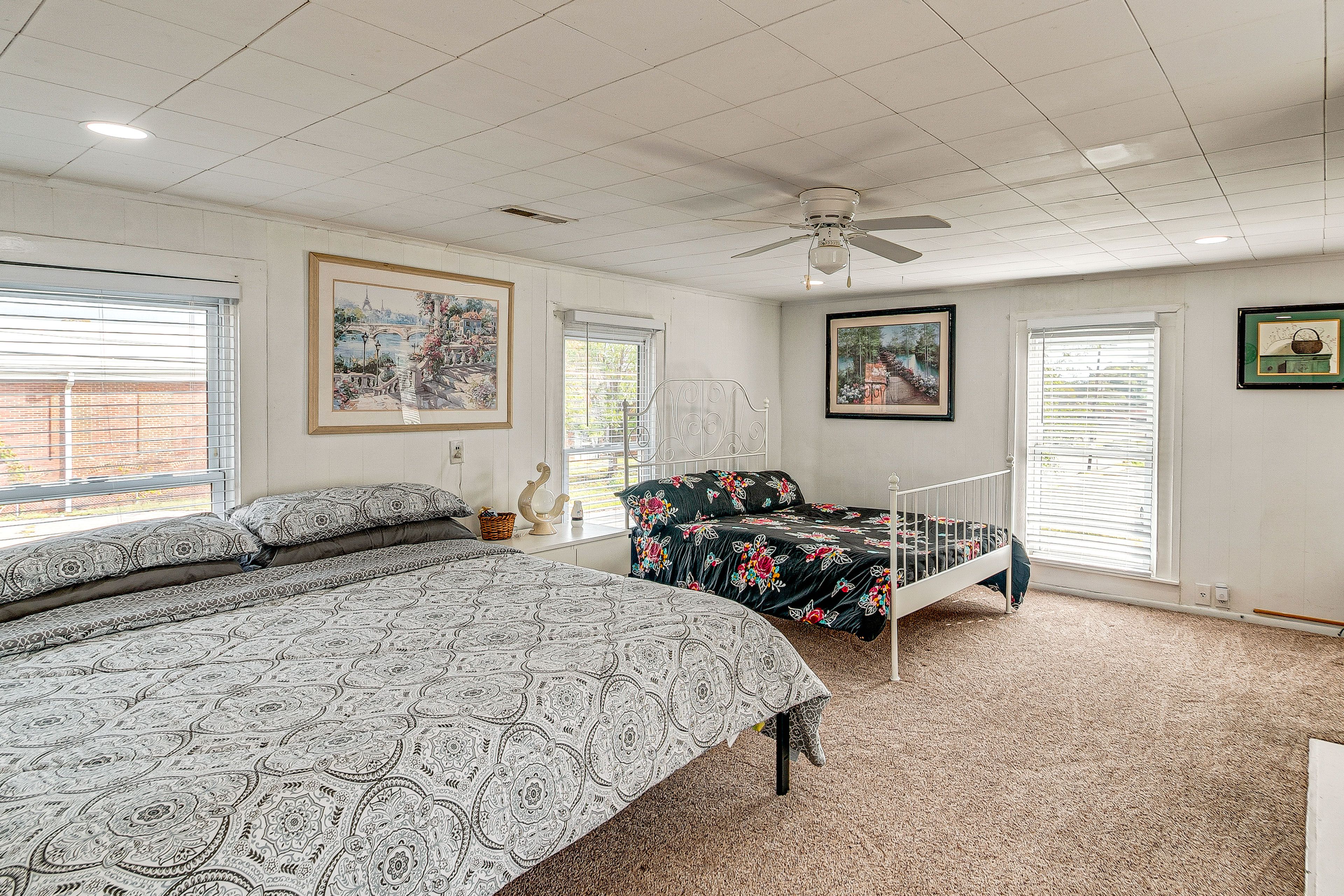 Bedroom 2 | King Bed | Full Bed | 2nd Floor