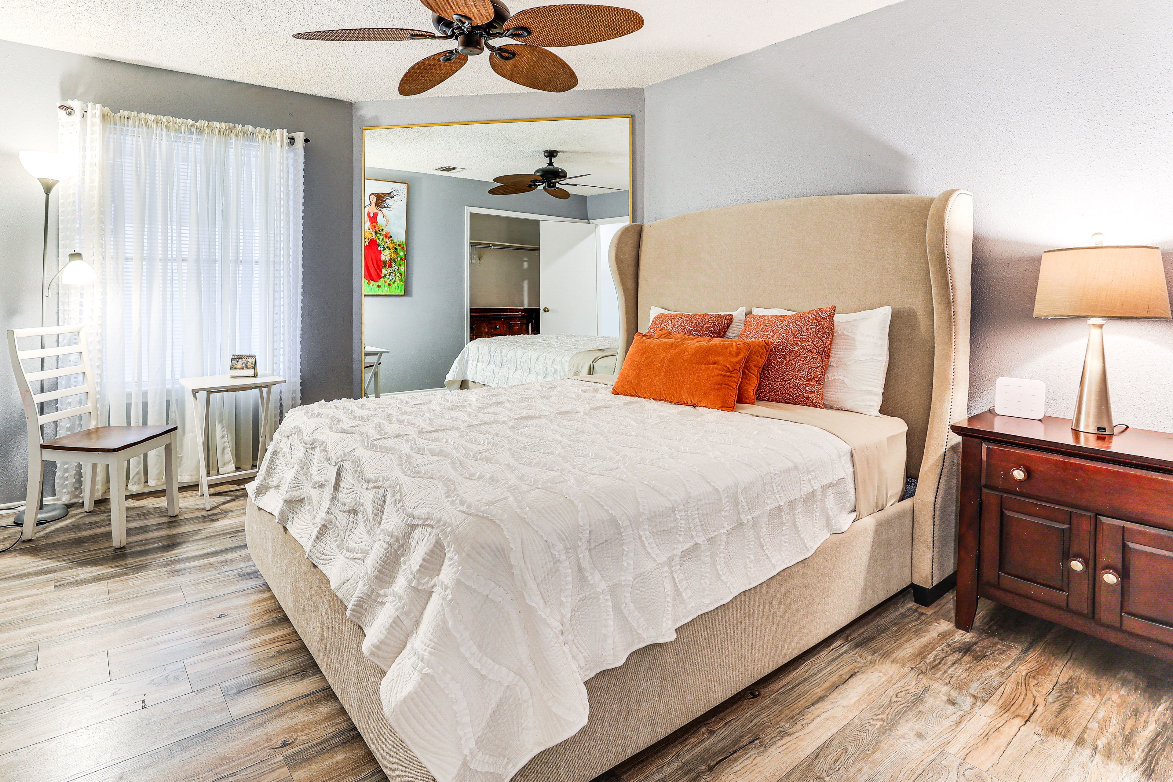 Bedroom 2 | Queen Bed