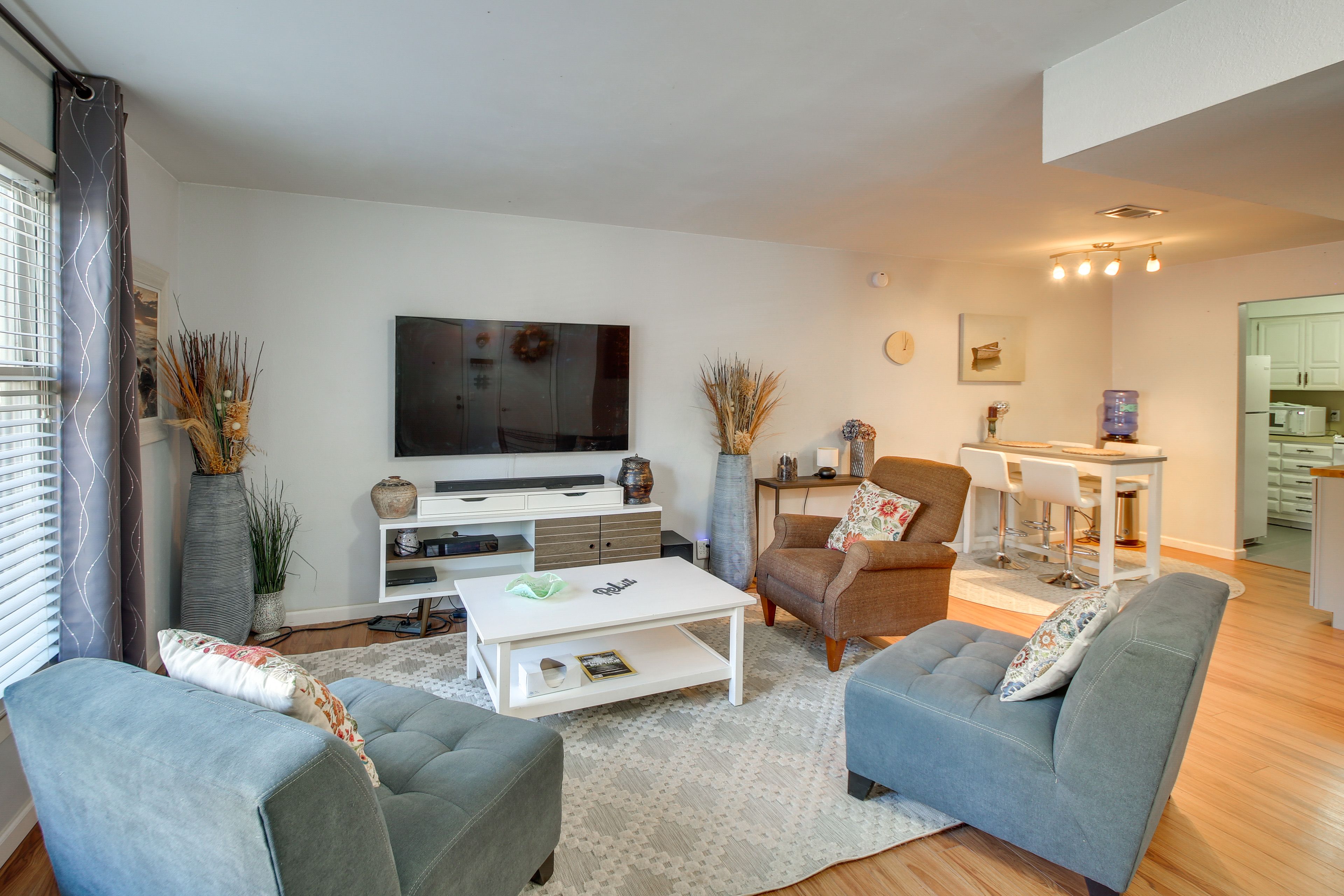 Hot Springs Vacation Rental | 3BR | 2BA | 1,500 Sq Ft | Stairs Required