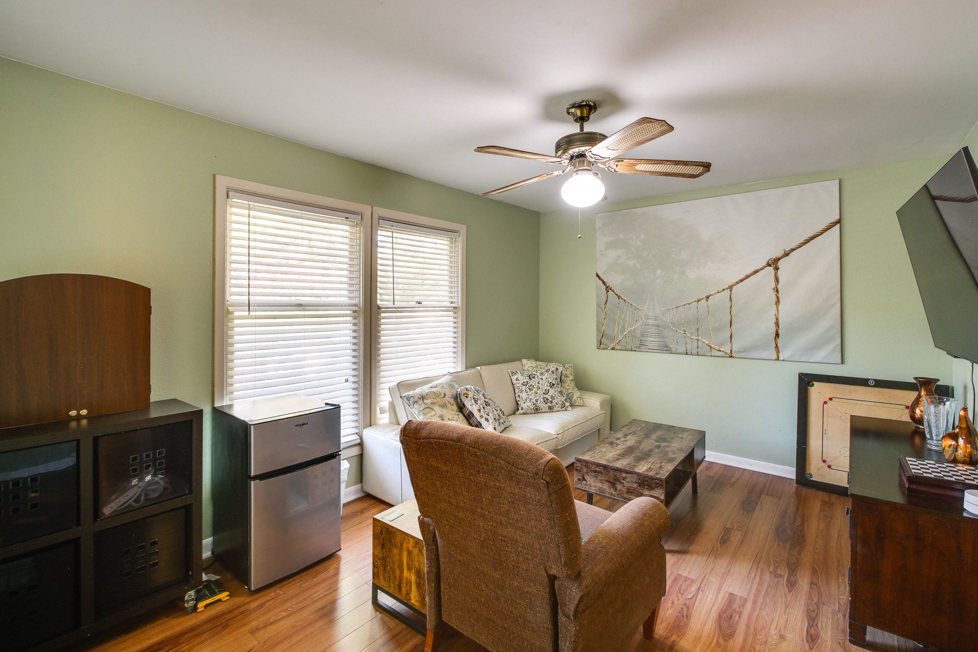 Family Room | 2nd Floor | Smart TV